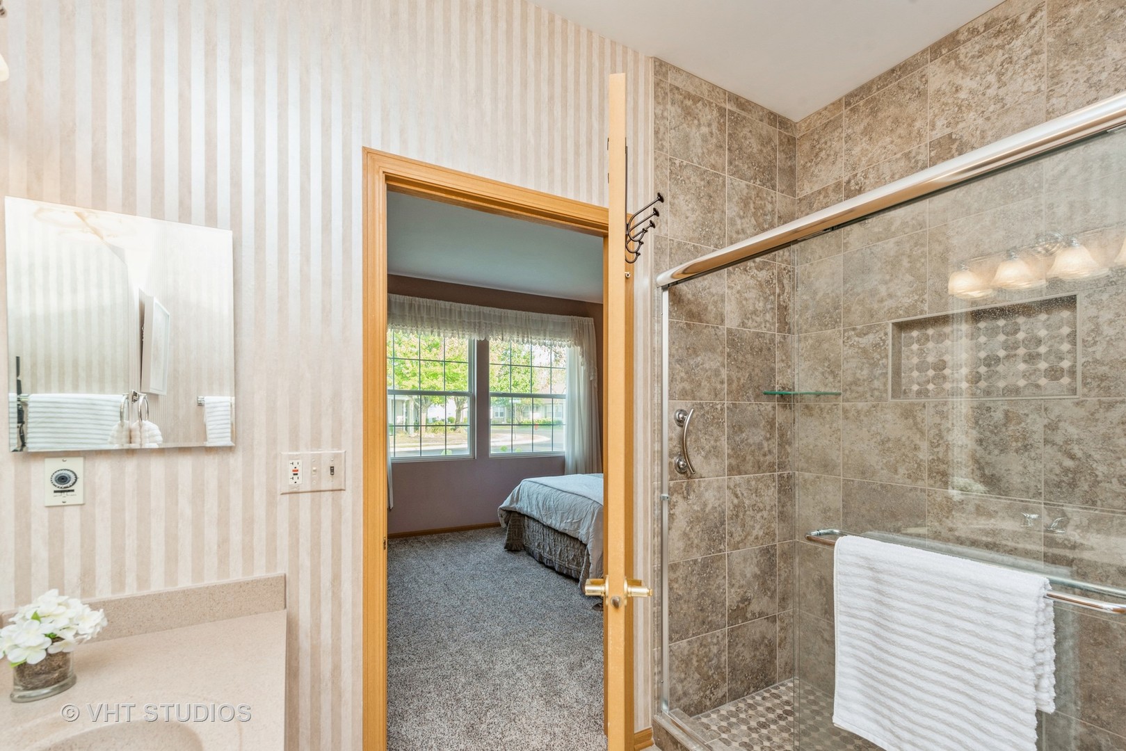 12951 Pennsylvania Avenue