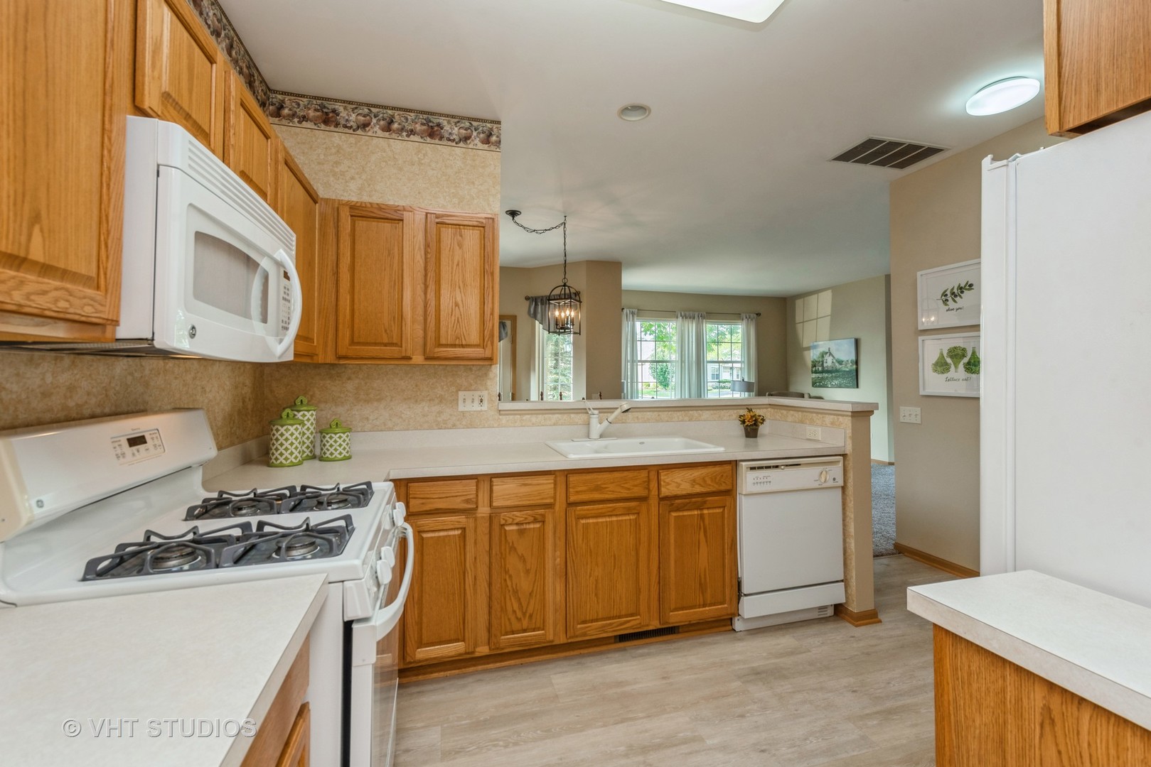 12951 Pennsylvania Avenue