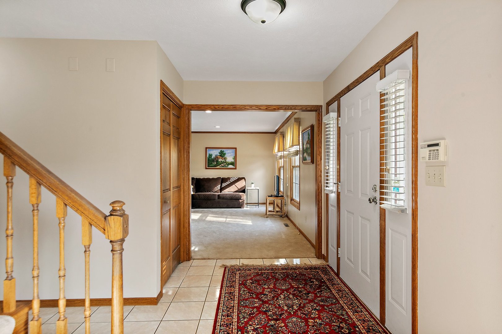 11385 HILLSBORO Drive