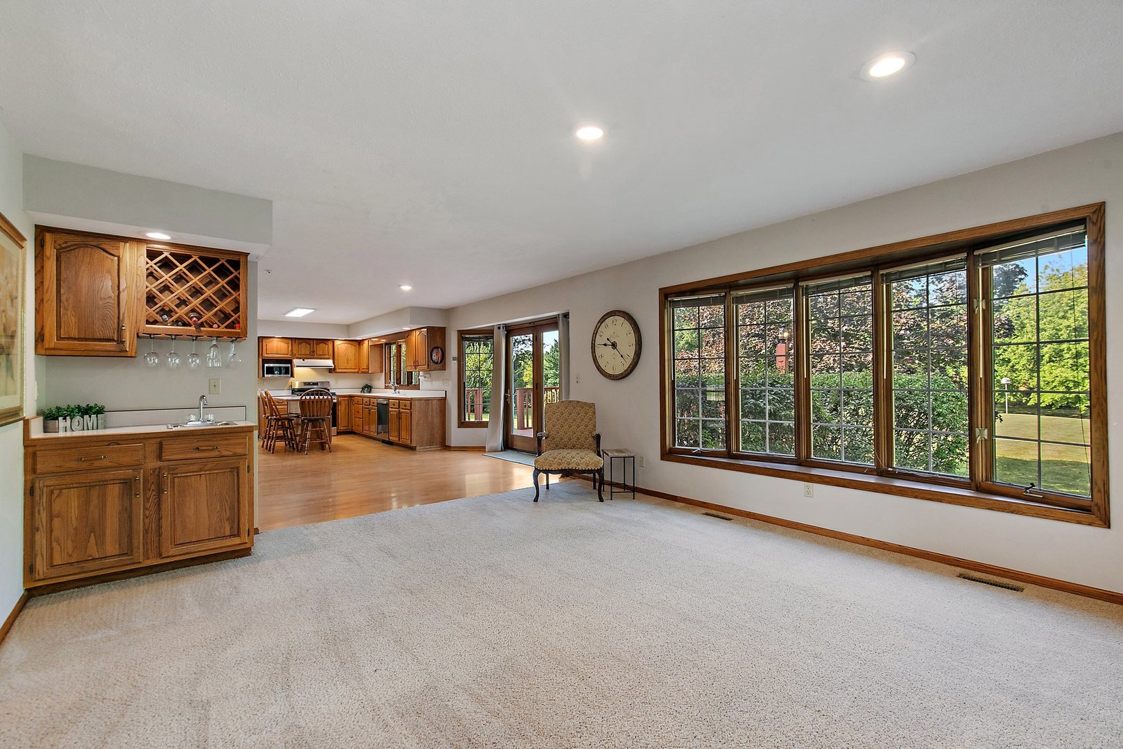 11385 HILLSBORO Drive