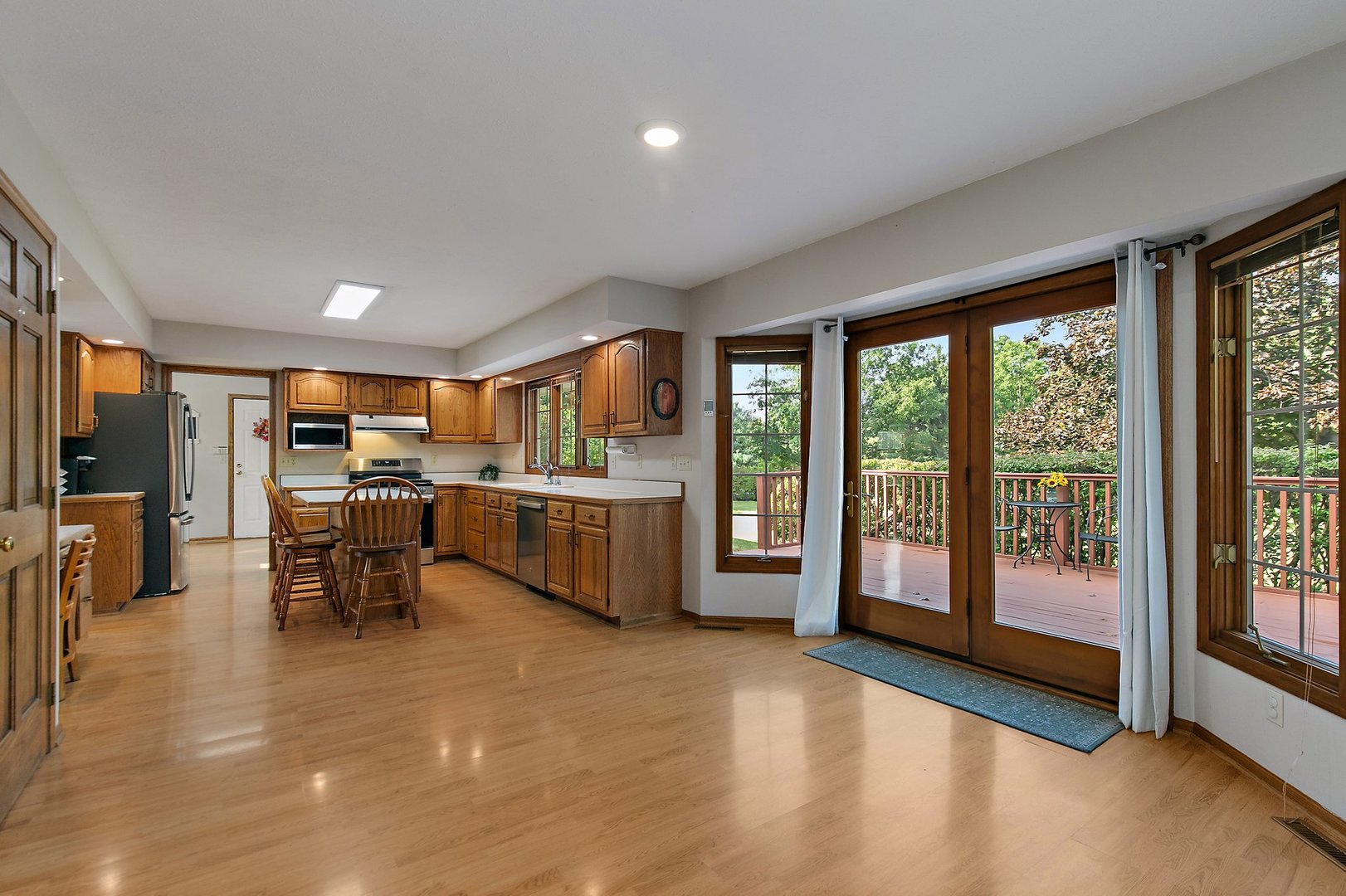 11385 HILLSBORO Drive