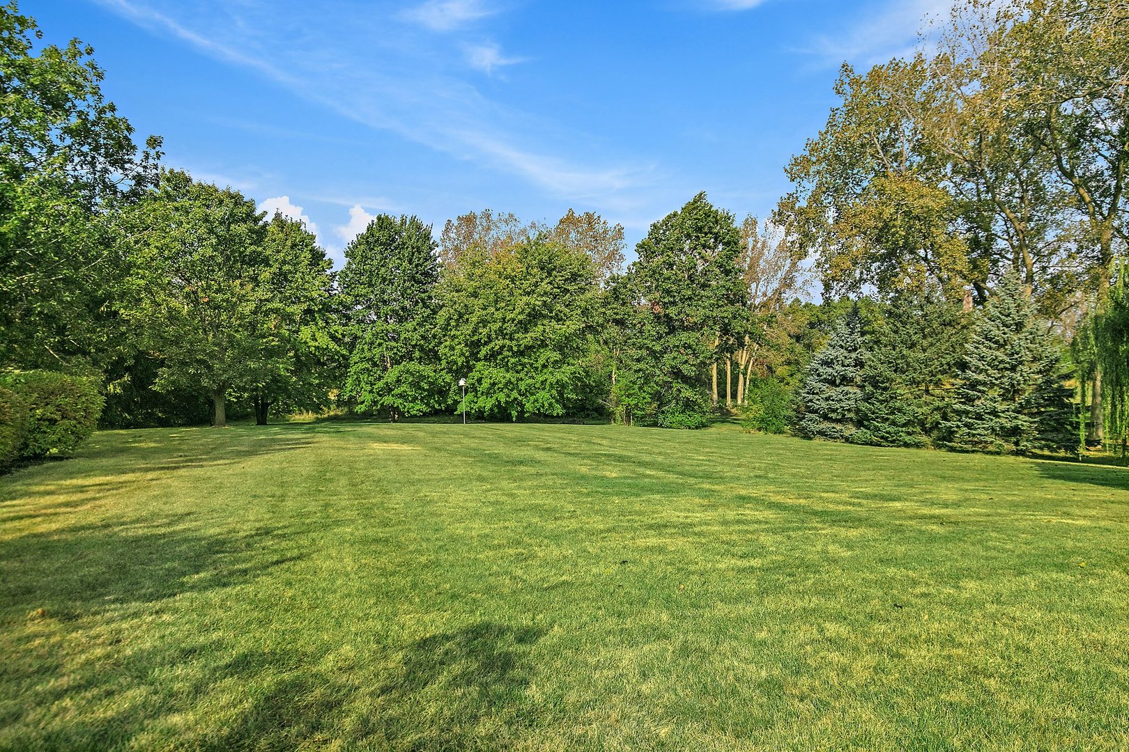 11385 HILLSBORO Drive