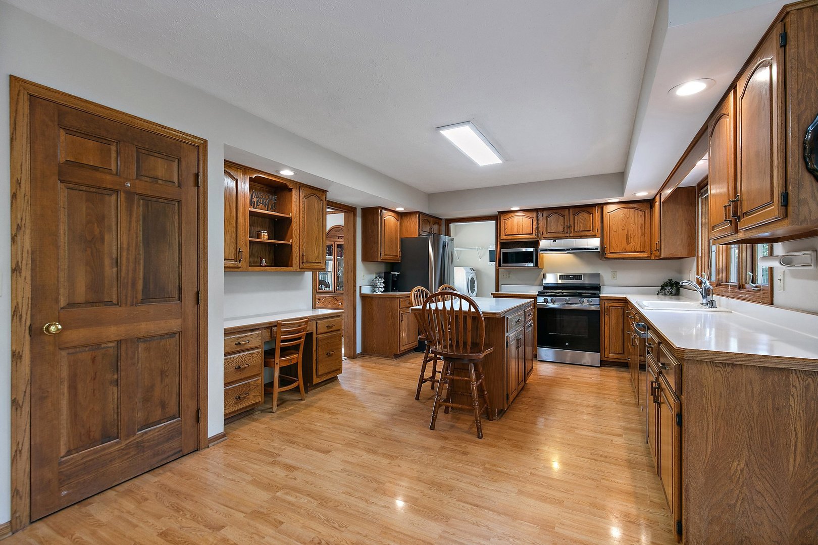 11385 HILLSBORO Drive