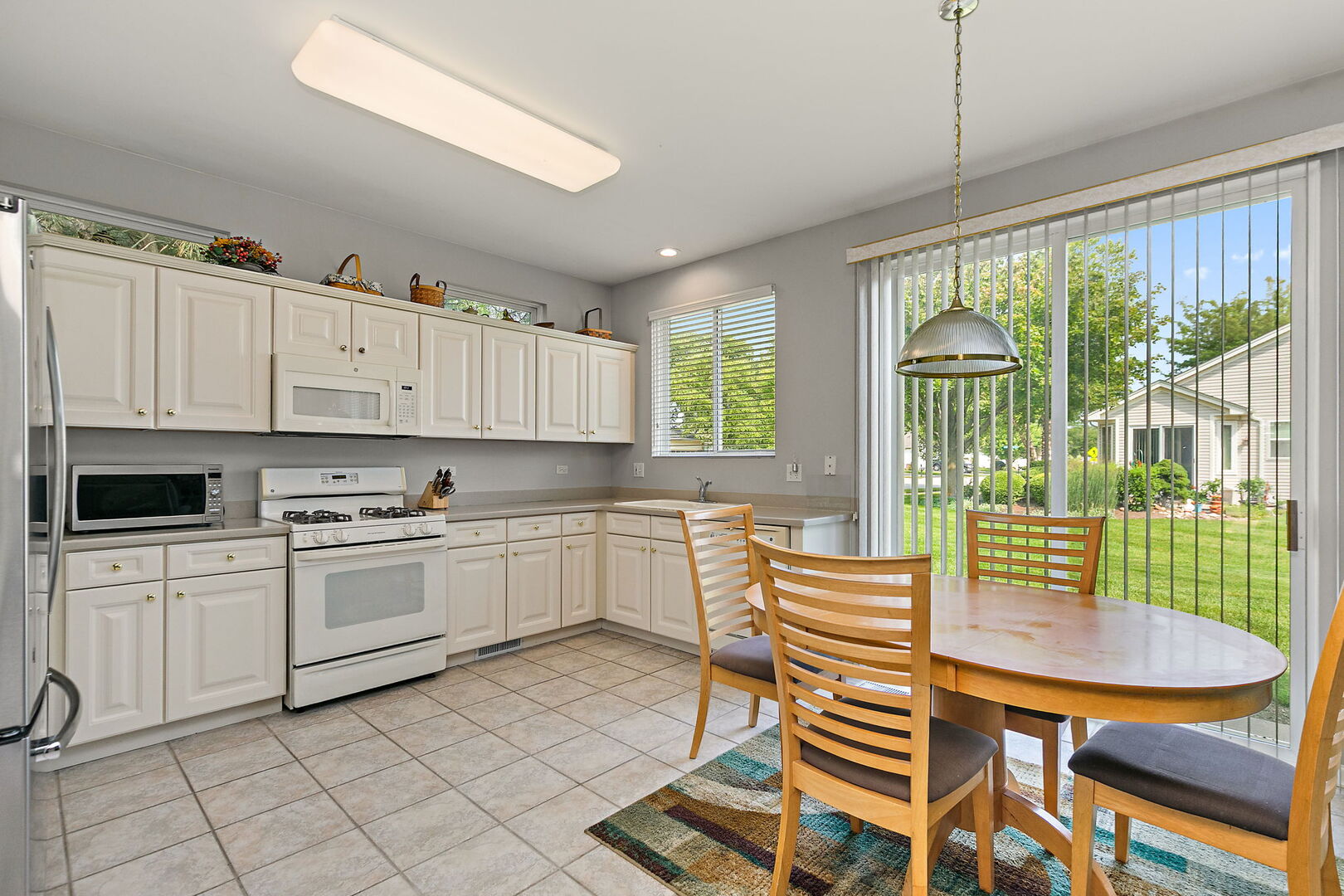 13060 W COVENTRY Lane