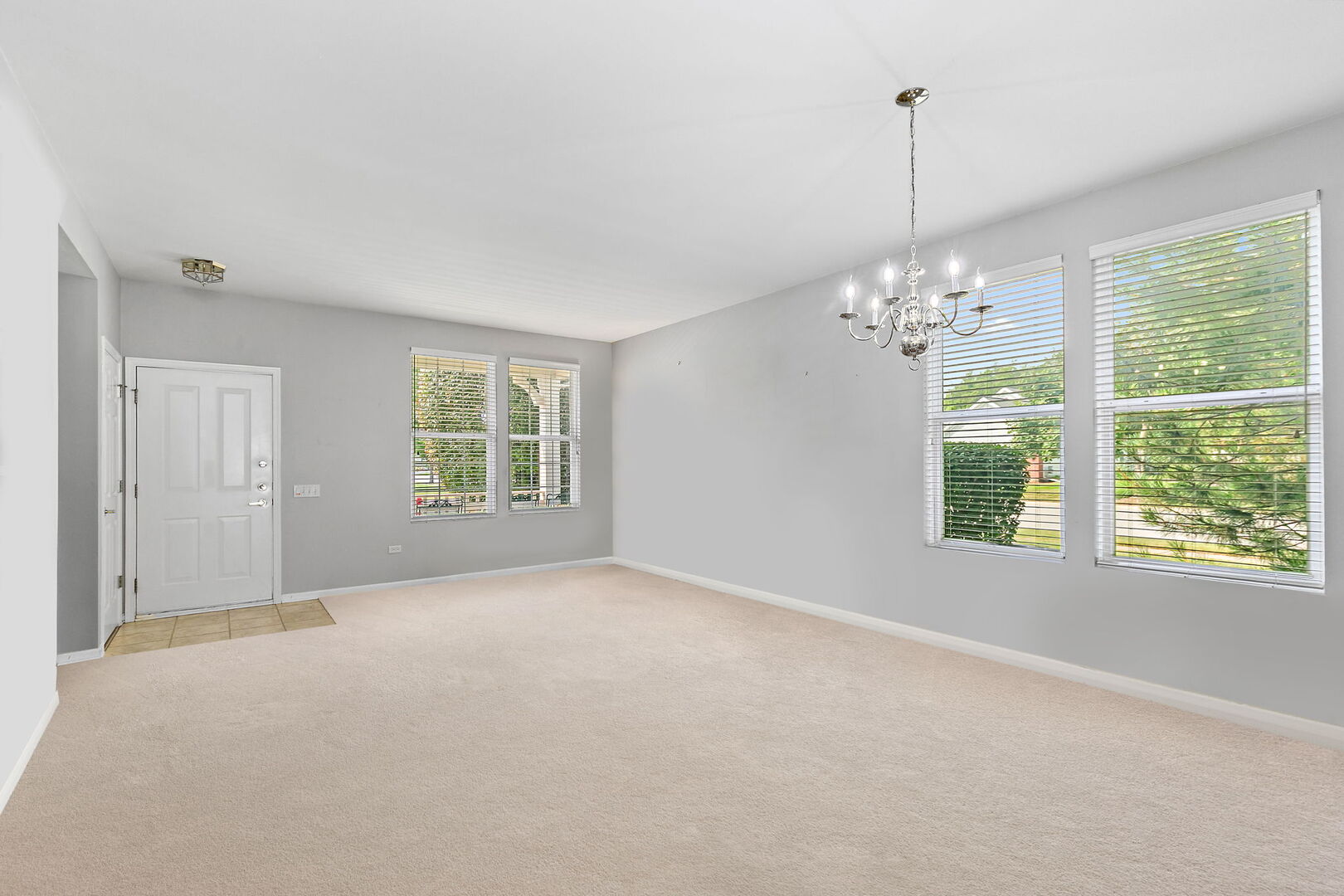 13060 W COVENTRY Lane