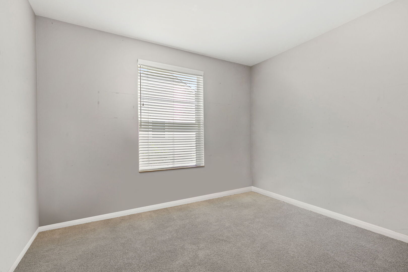 13060 W COVENTRY Lane