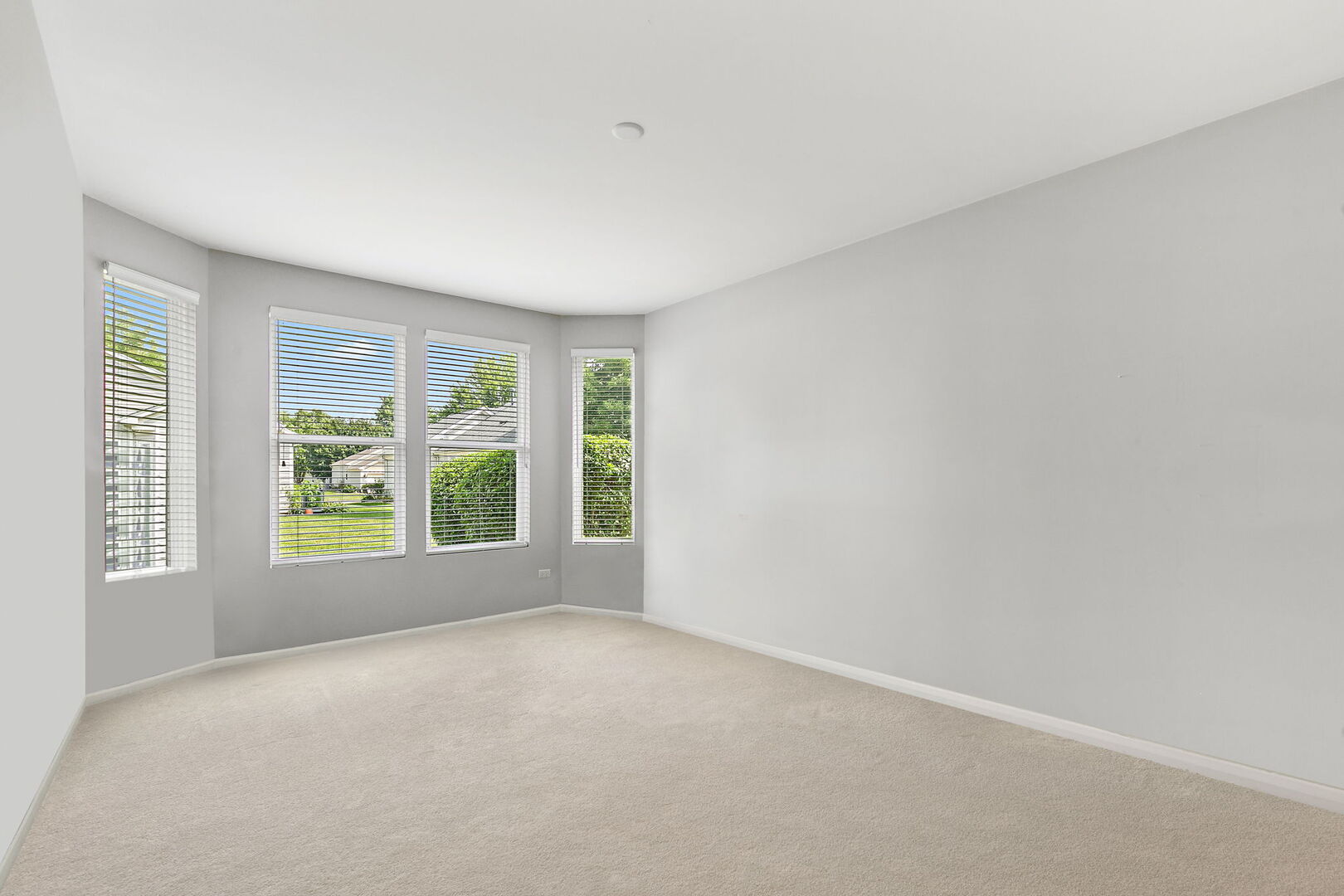 13060 W COVENTRY Lane