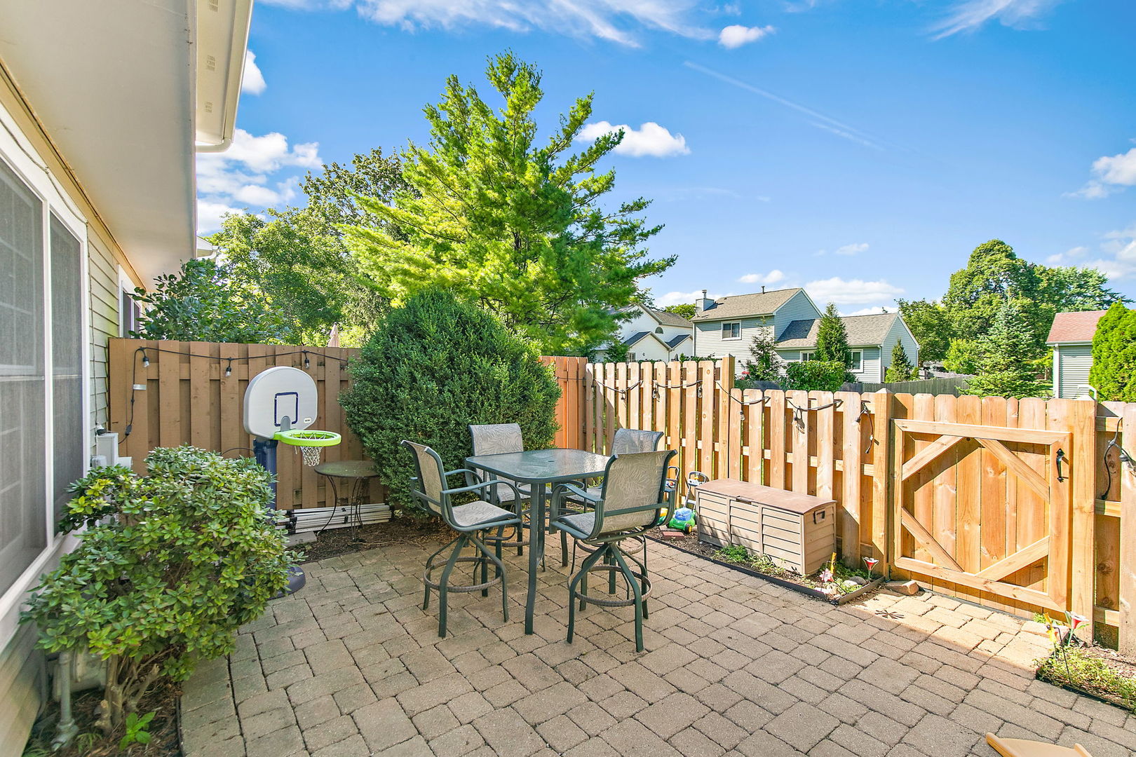 778 REGENCY PARK Drive