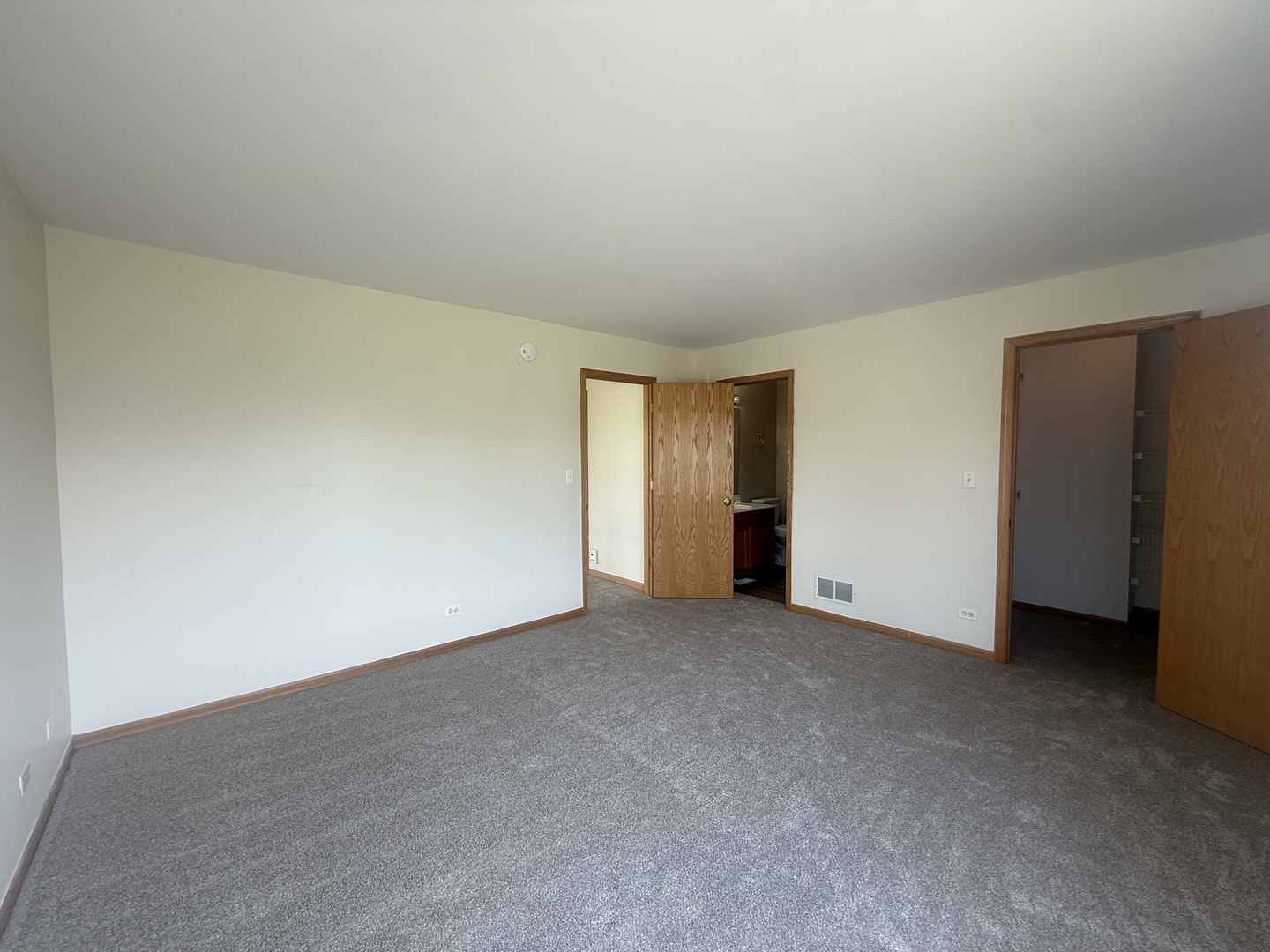 2918 N Impressions Drive Unit: 2918