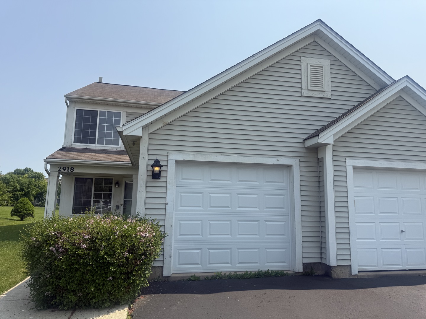 2918 N Impressions Drive Unit: 2918