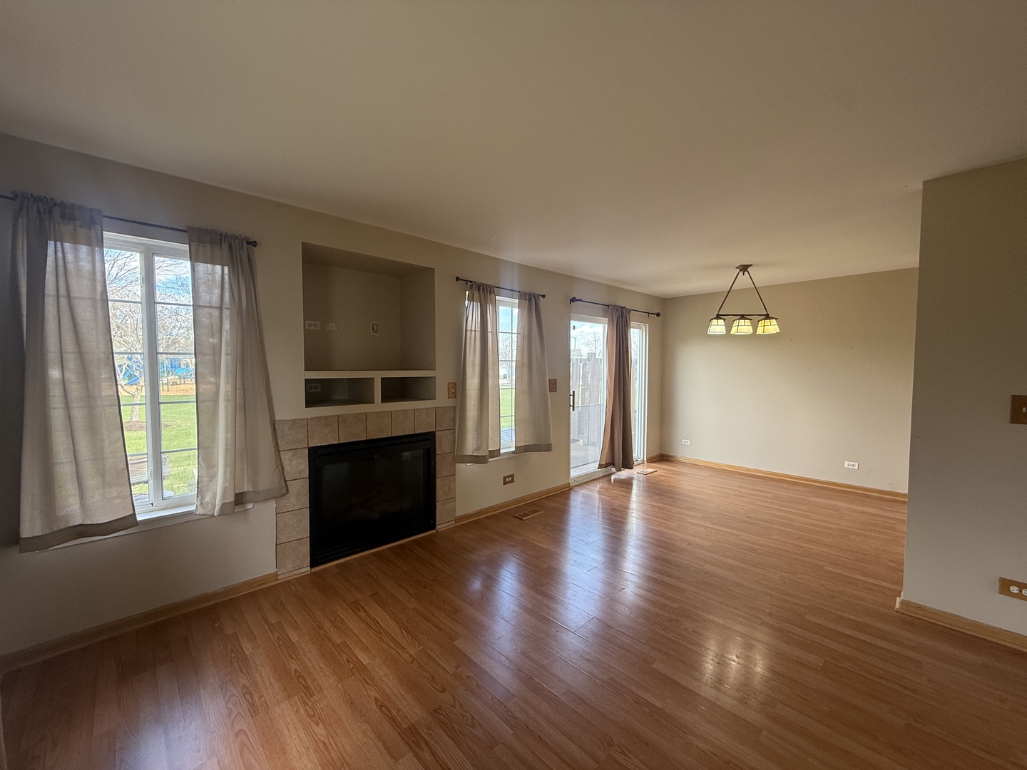 2918 N Impressions Drive Unit: 2918