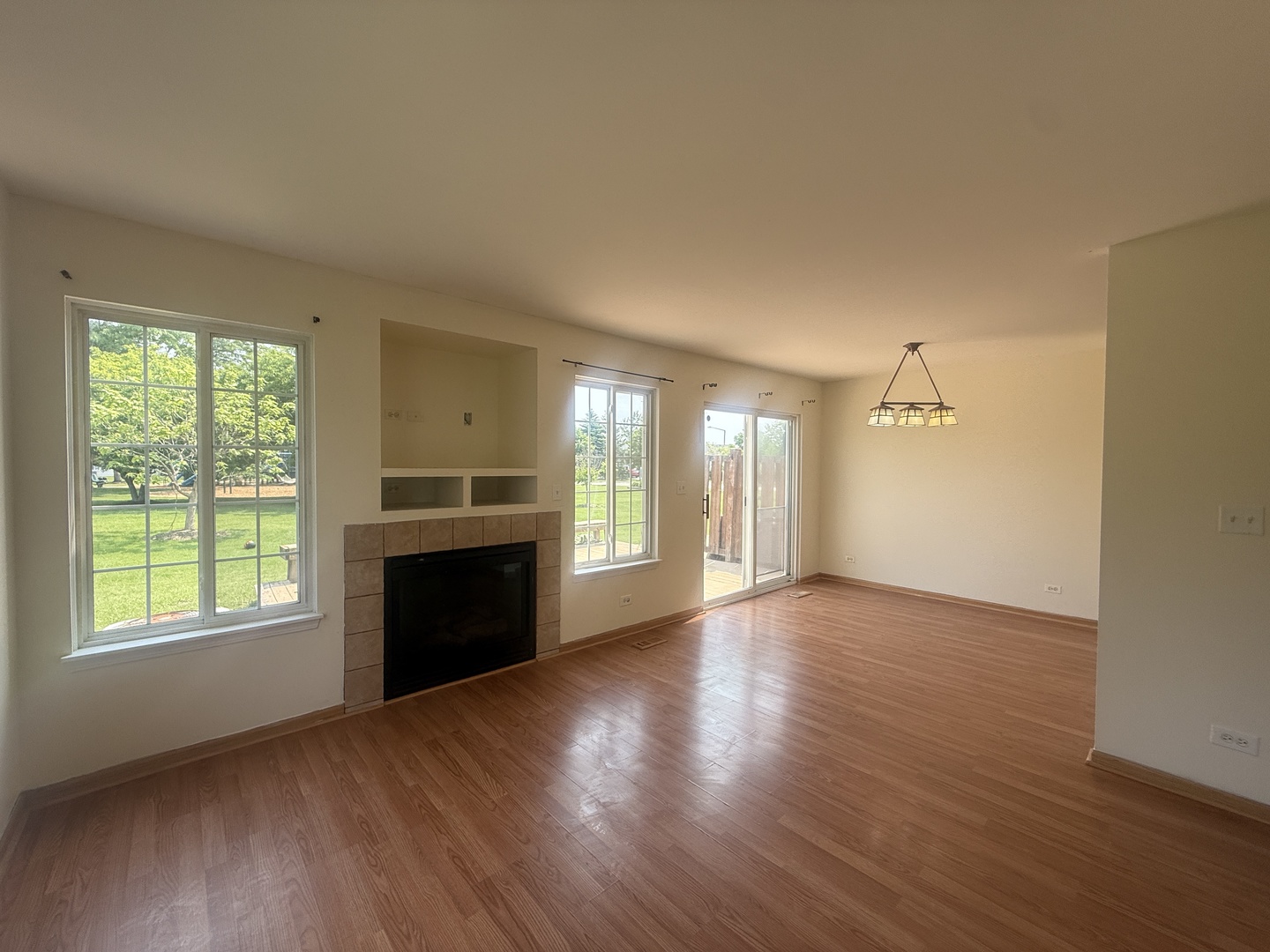 2918 N Impressions Drive Unit: 2918