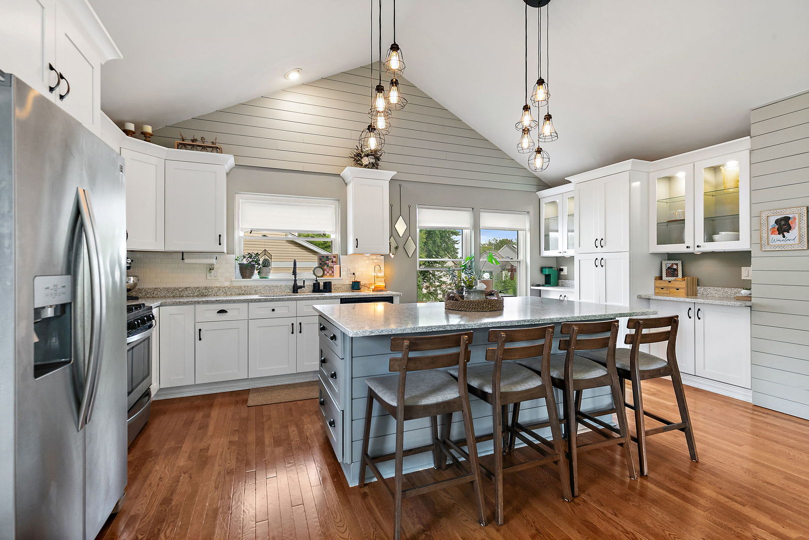 1655 Kennsington Lane