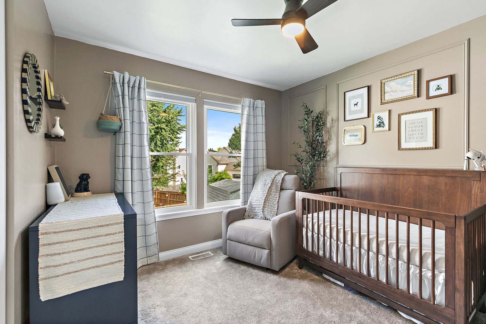 1655 Kennsington Lane