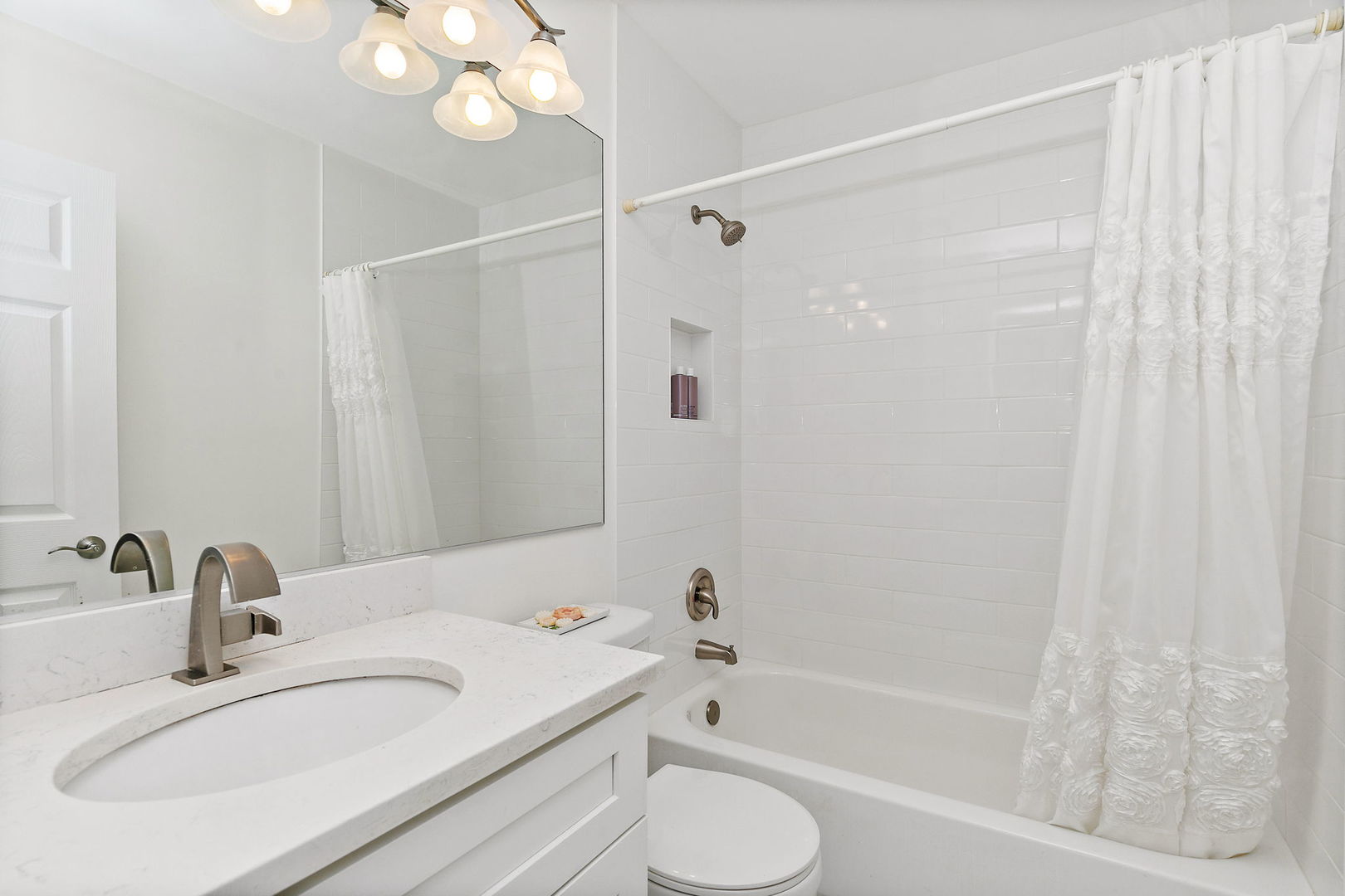 254 W Fairfield Court