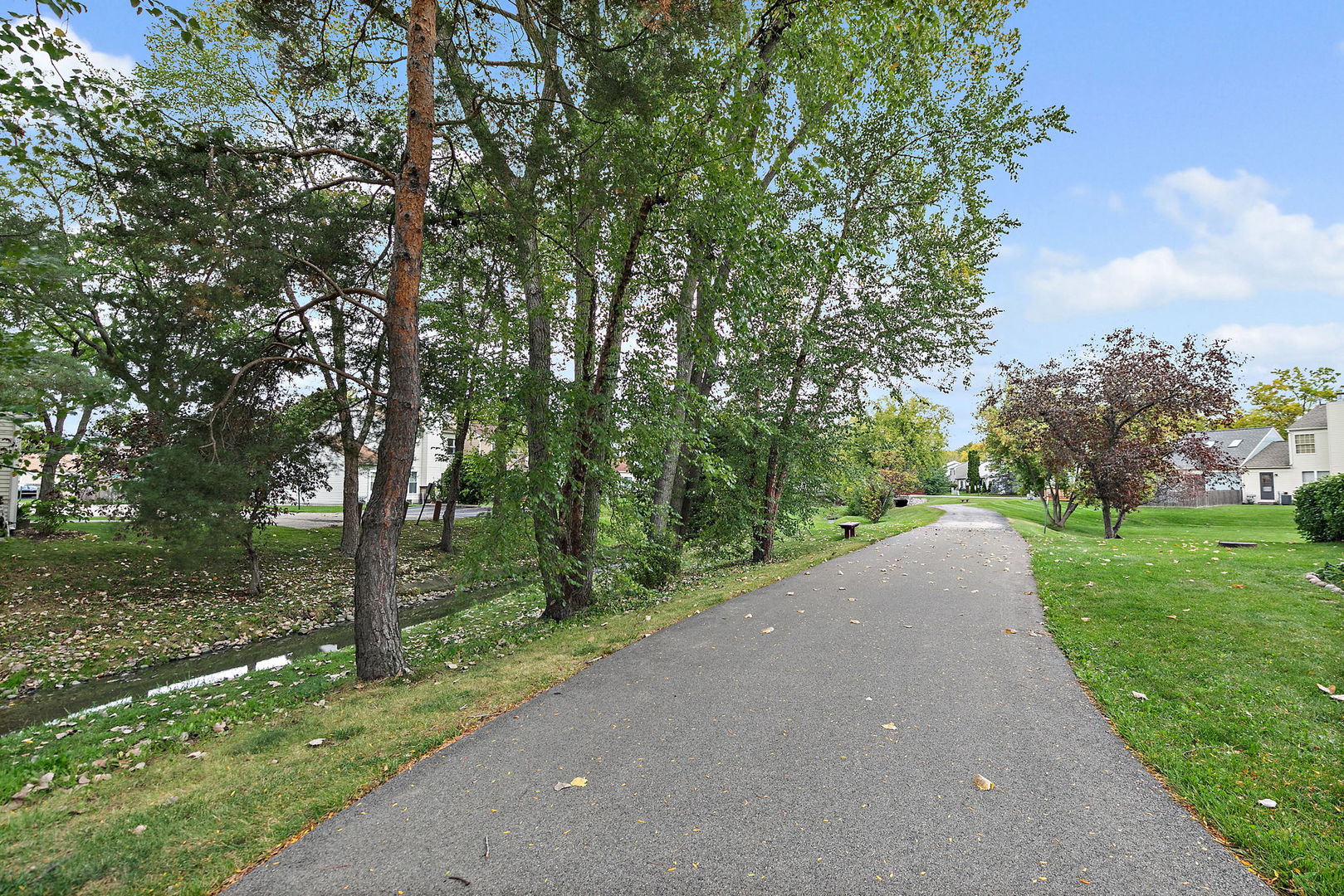 254 W Fairfield Court