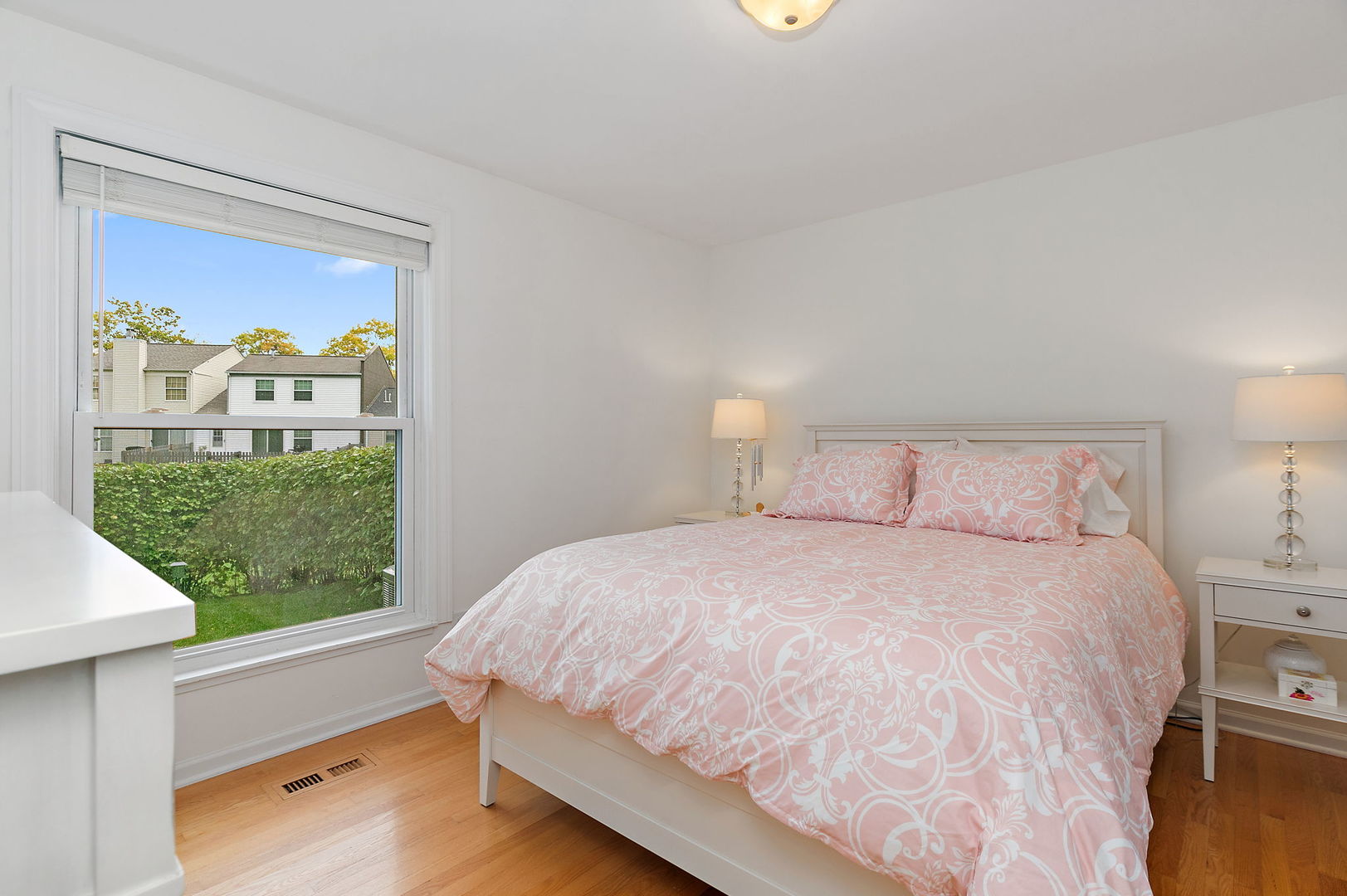 254 W Fairfield Court