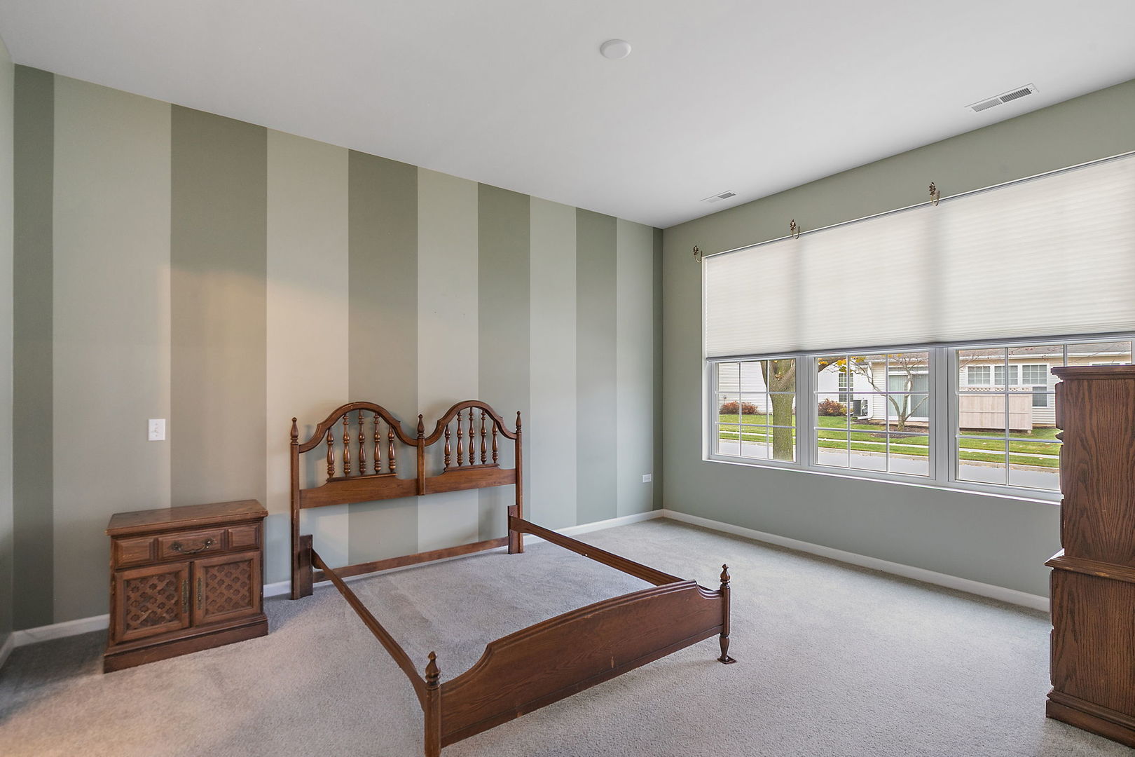 13390 Red Alder Avenue