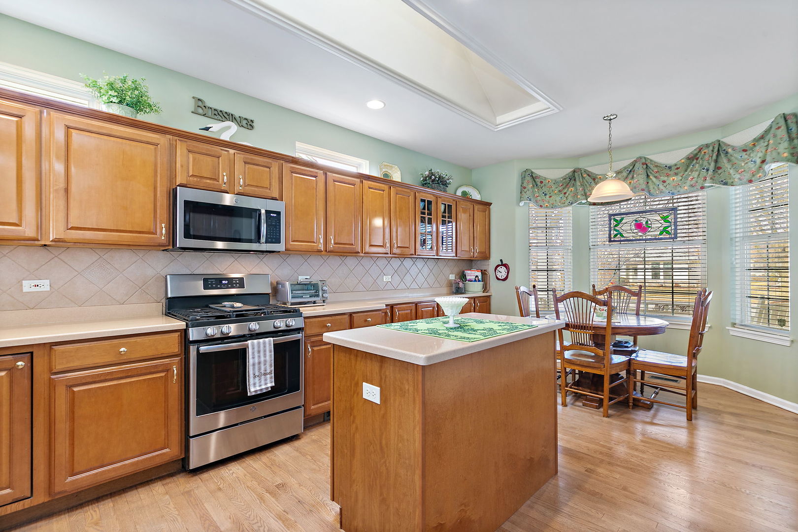 11798 Wildrose Drive