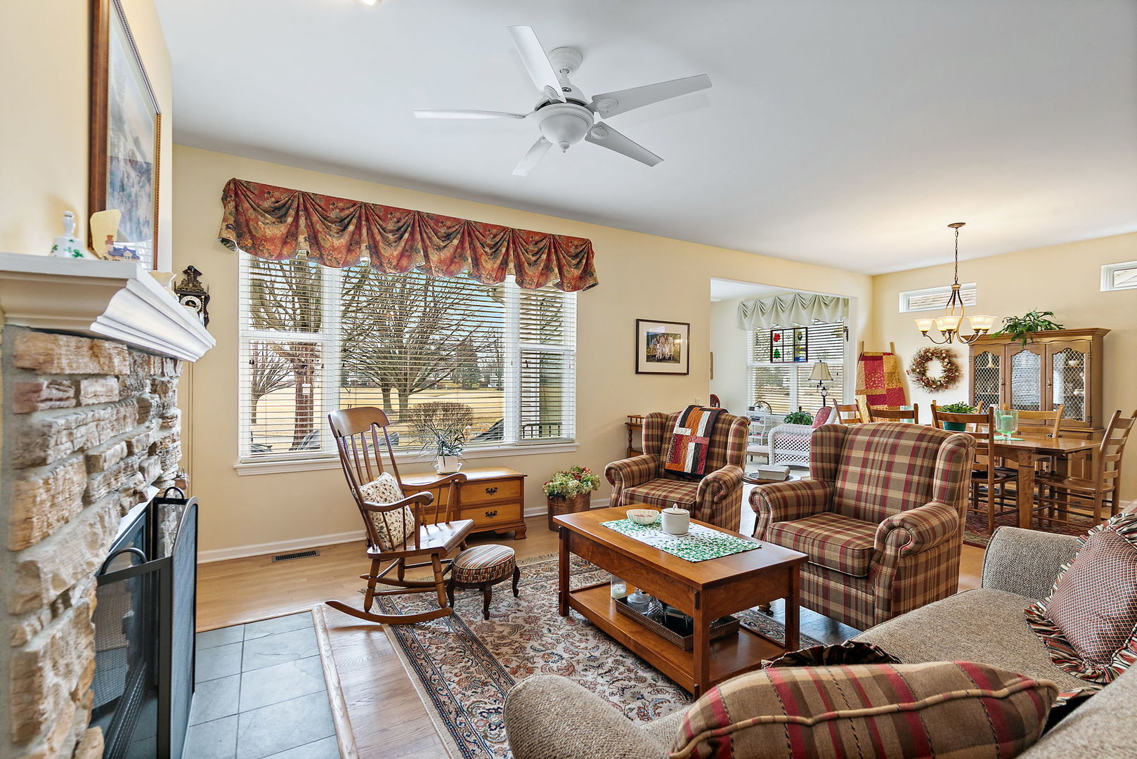 11798 Wildrose Drive