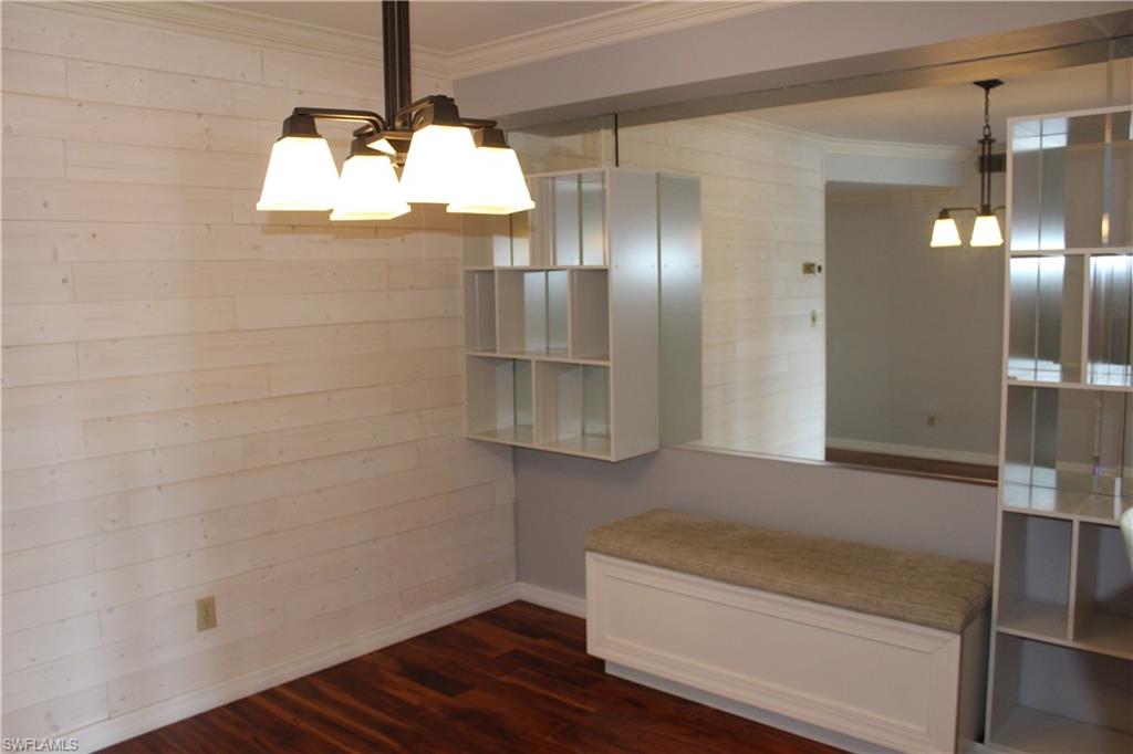 7360 Saint Ives Way # 2103