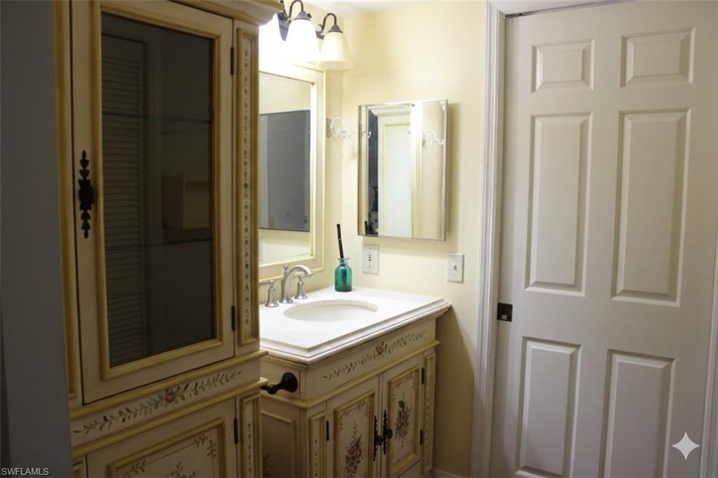 7360 Saint Ives Way # 2103