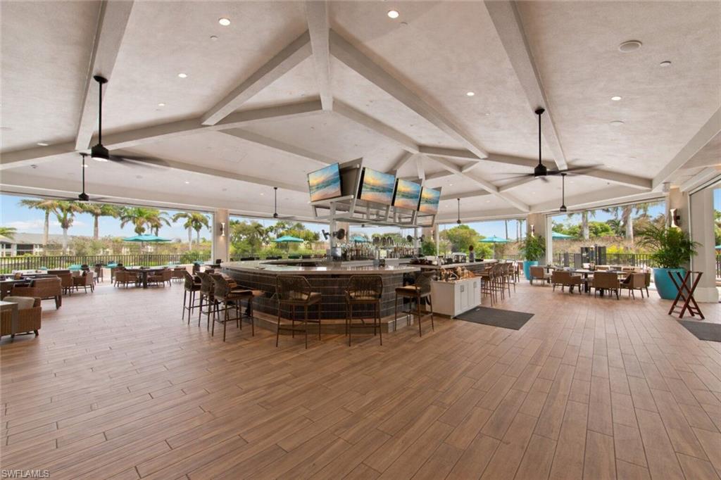 7340 Saint Ives WAY 3201