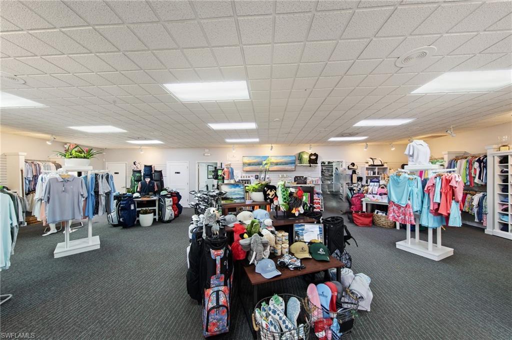 7340 Saint Ives WAY 3201