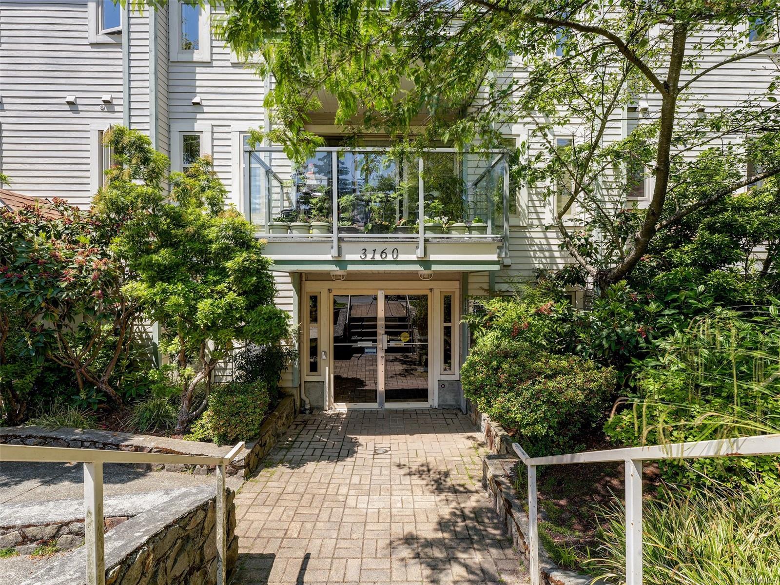 3160 Albina St # 407