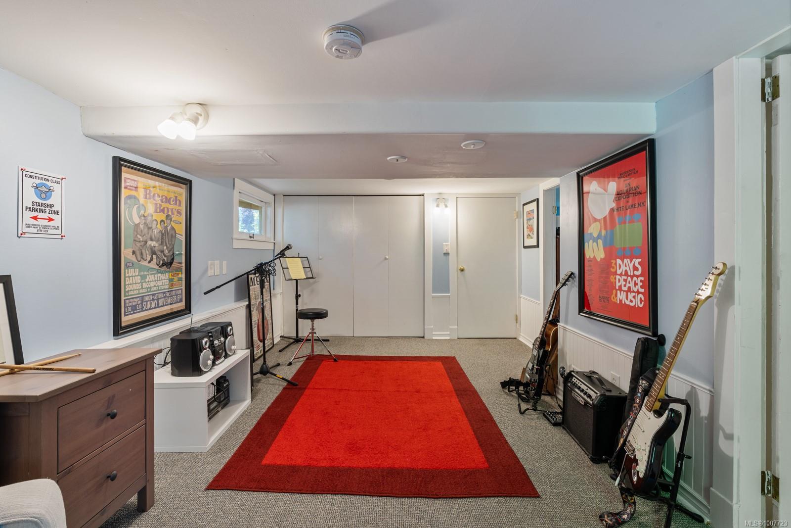 220 Beechwood Ave