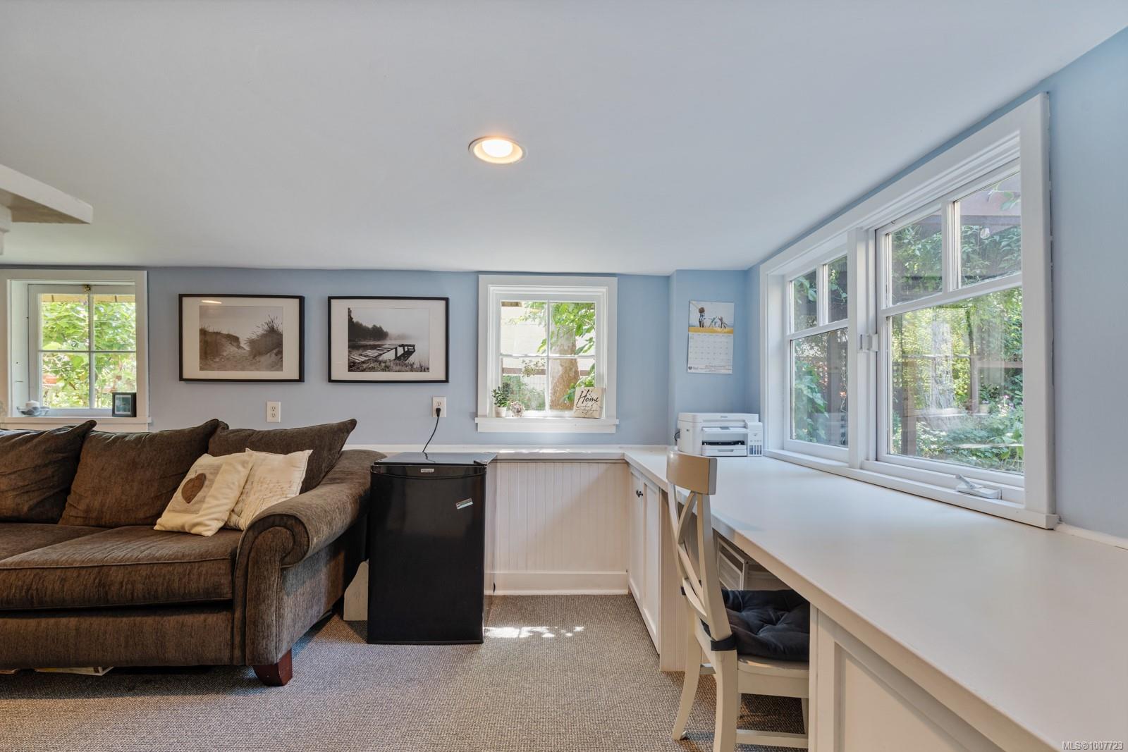 220 Beechwood Ave