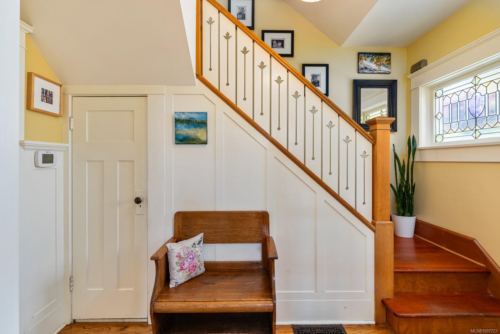 220 Beechwood Ave