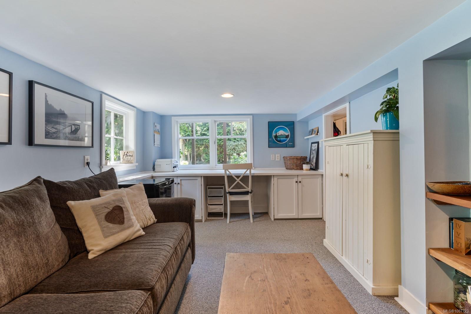 220 Beechwood Ave