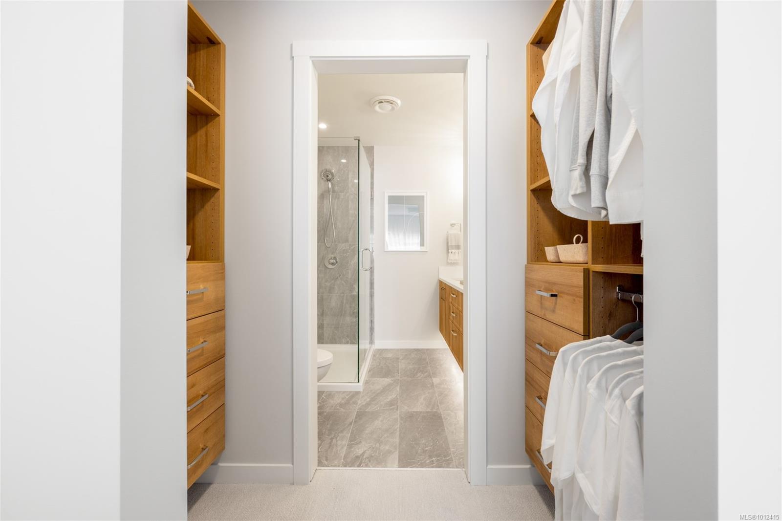 3220 Glendale Pl # 110