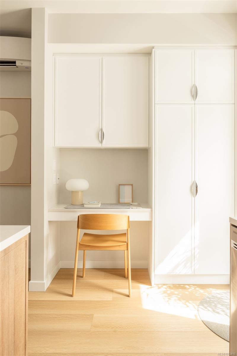 3220 Glendale Pl # 110