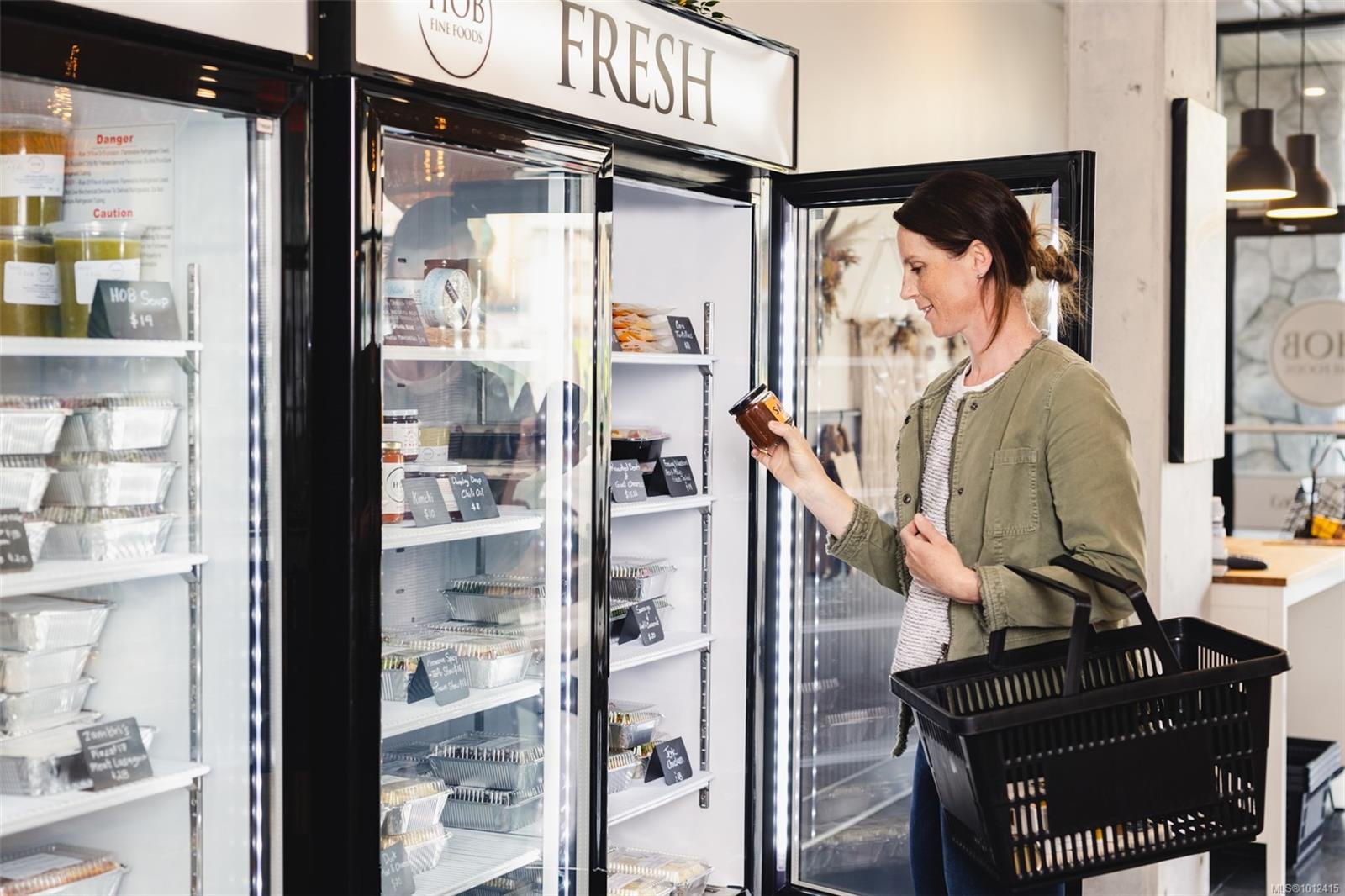 3220 Glendale Pl # 110