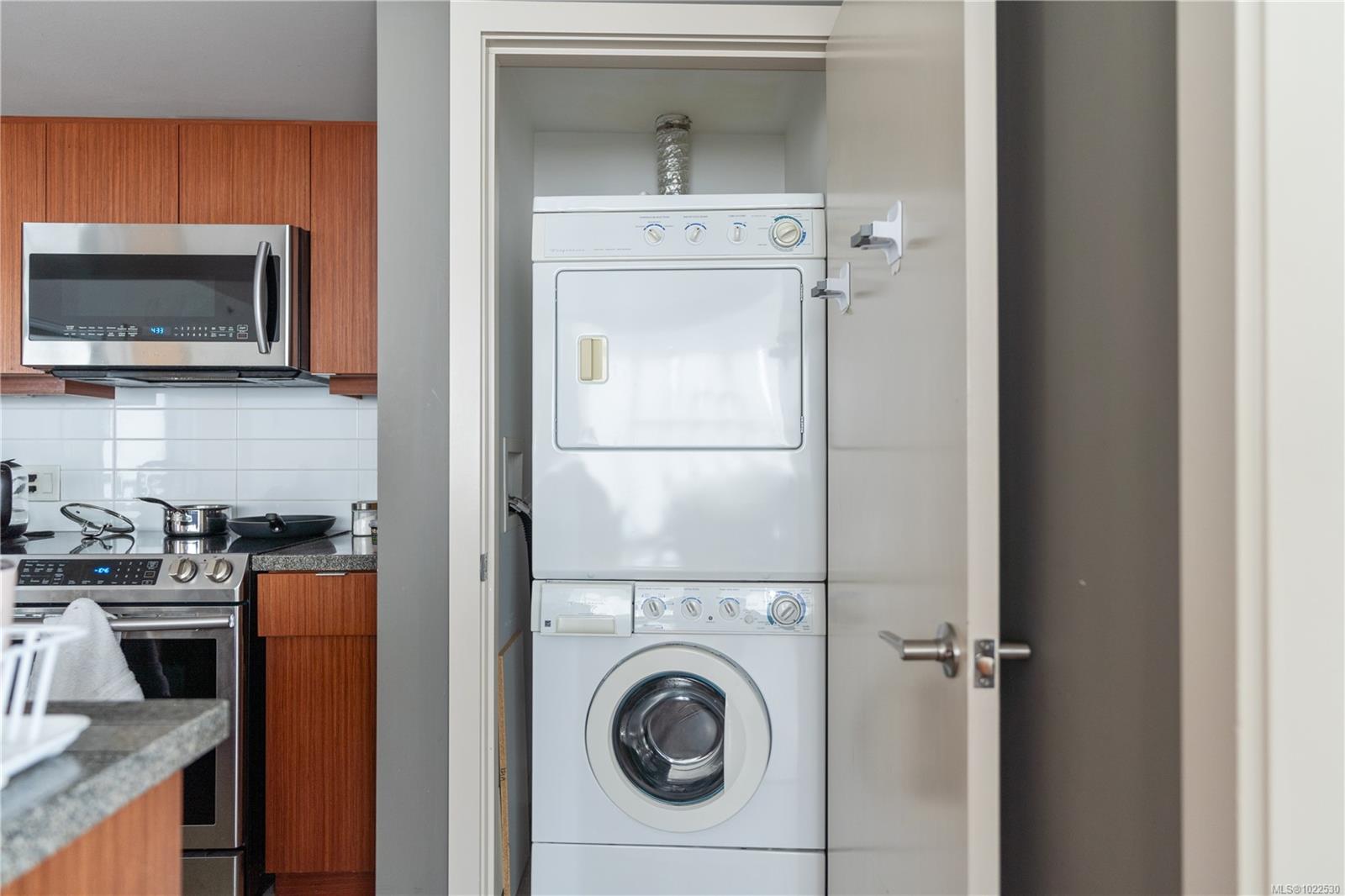 760 Johnson St # 701