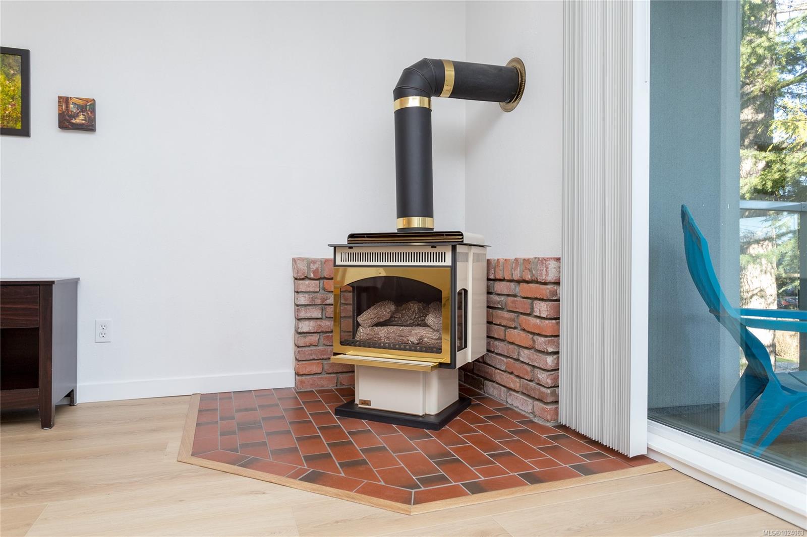 2022 Foul Bay Rd # 311