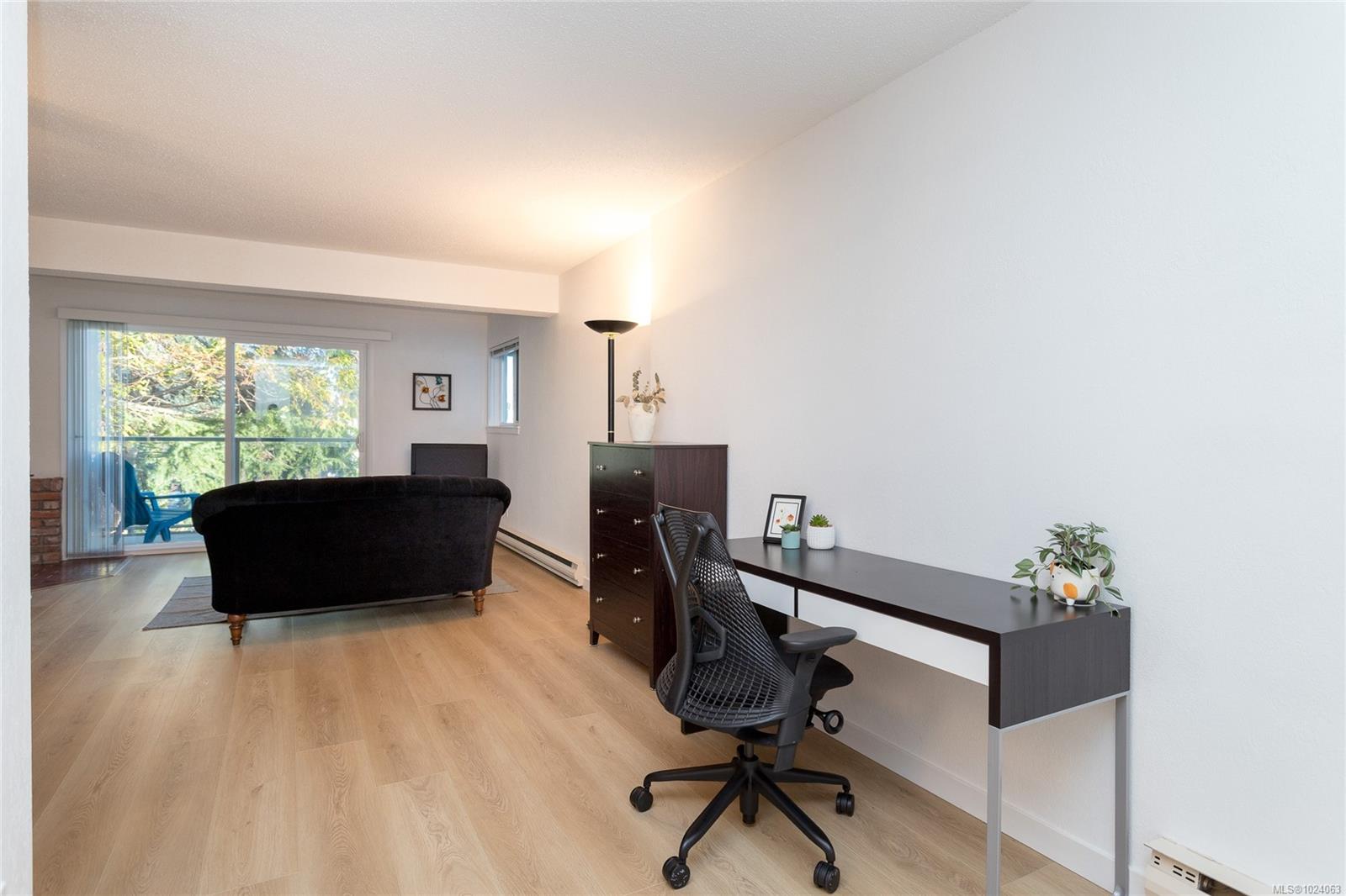 2022 Foul Bay Rd # 311