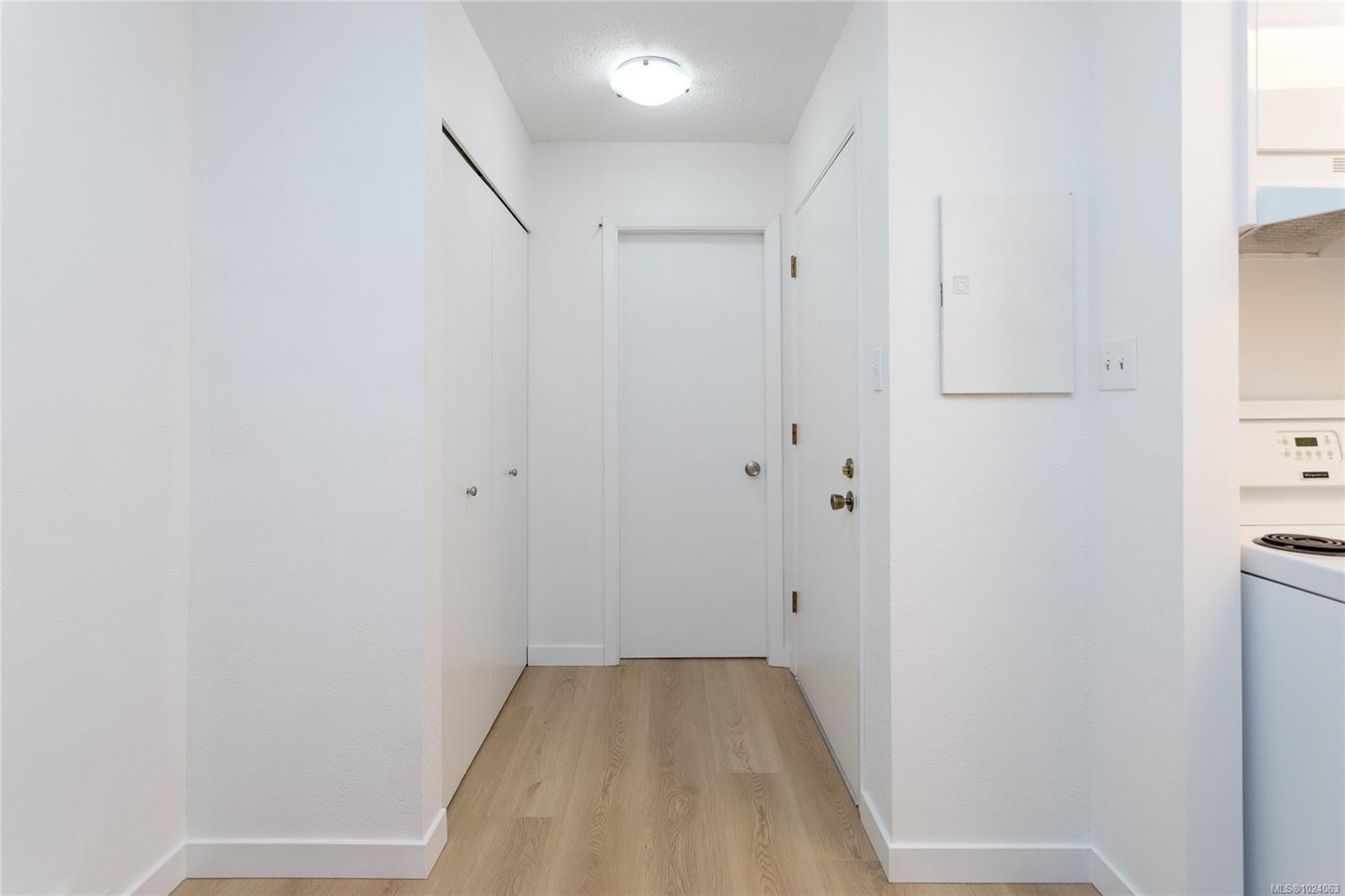 2022 Foul Bay Rd # 311