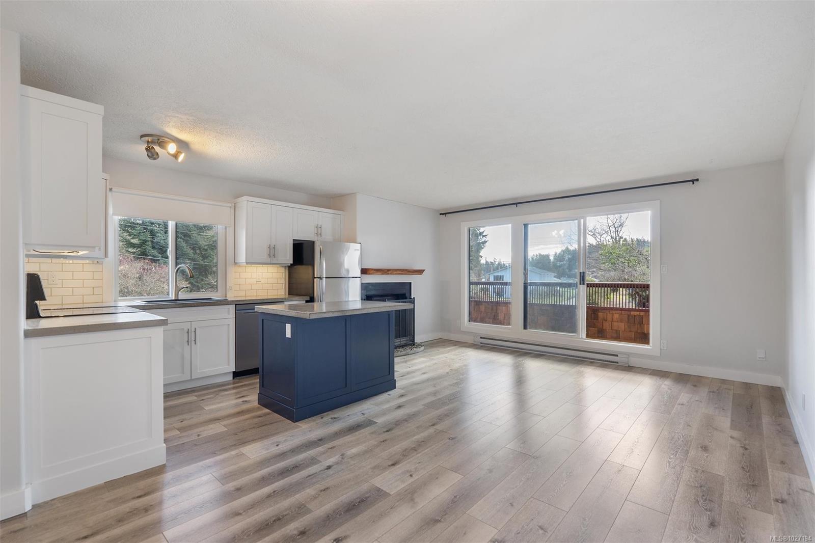 1956 Glenidle Rd # 12