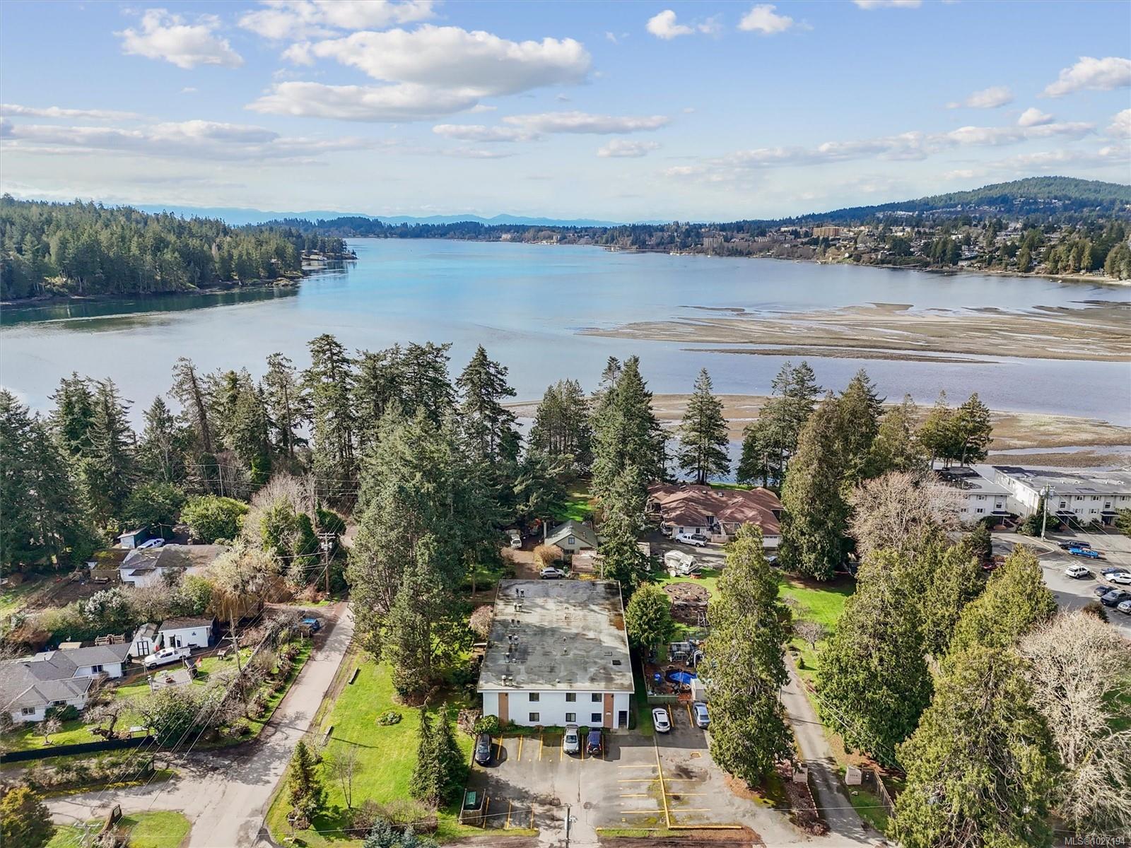 1956 Glenidle Rd # 12