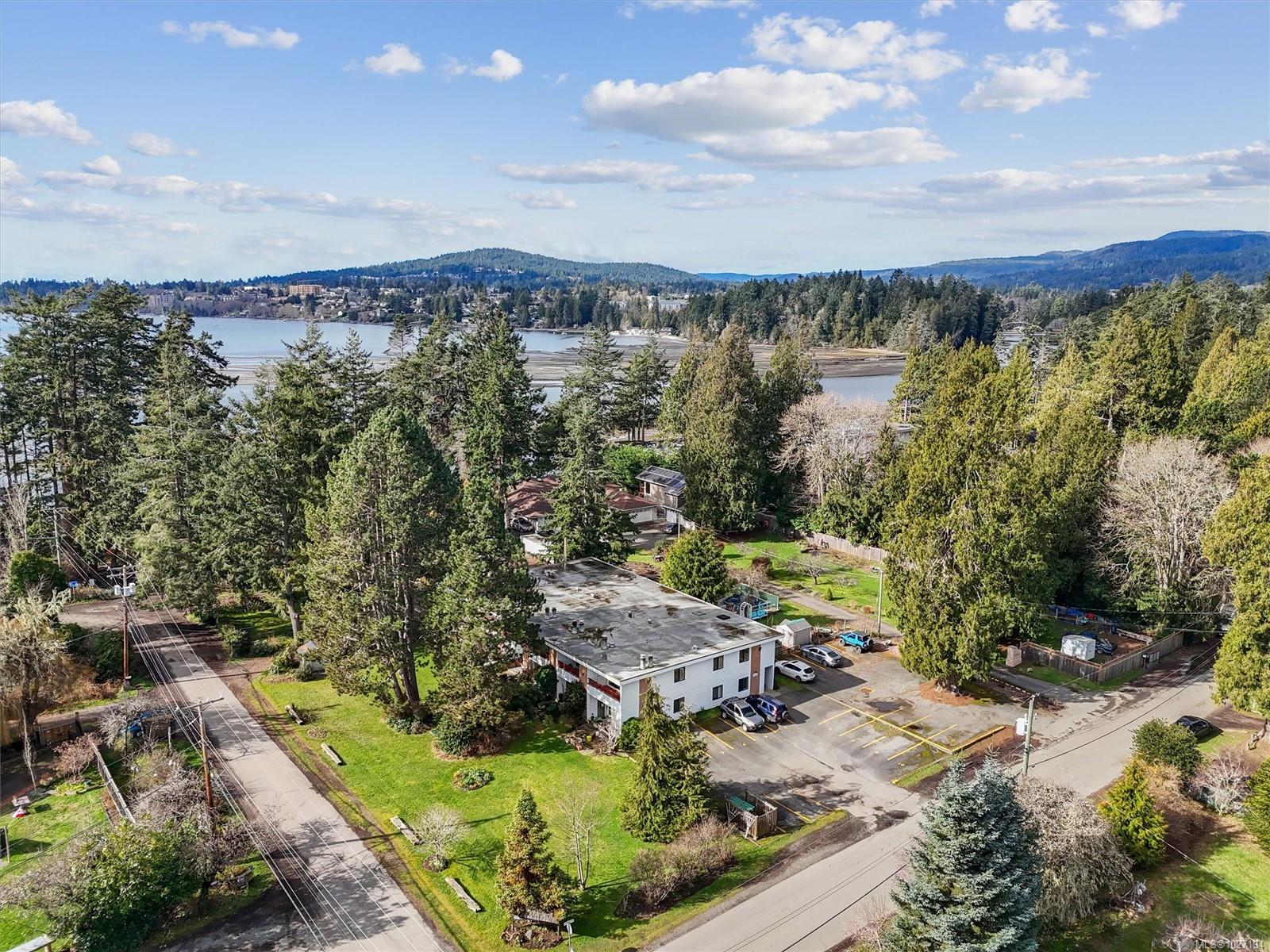 1956 Glenidle Rd # 12