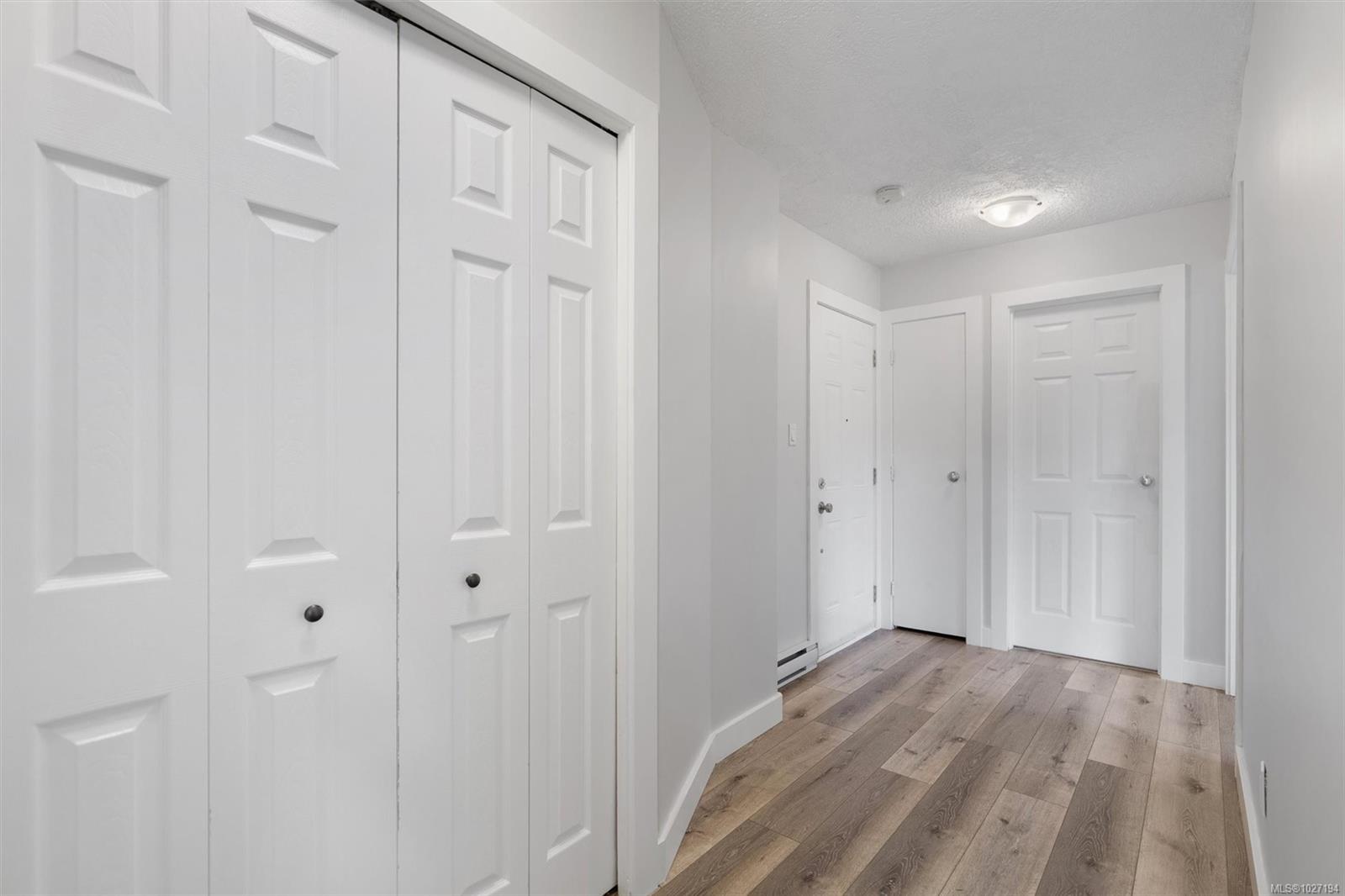 1956 Glenidle Rd # 12