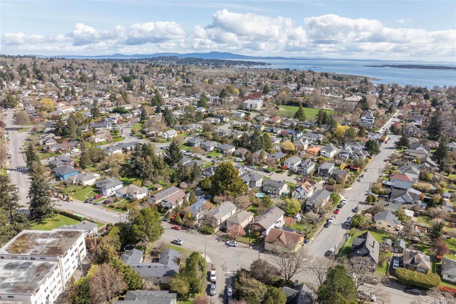 2442/2462 Eastdowne Rd