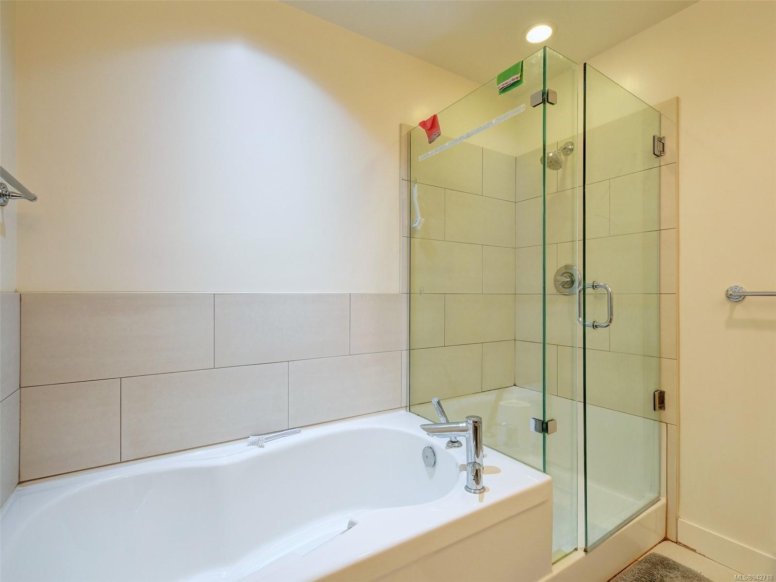 3614 Richmond Rd # 304