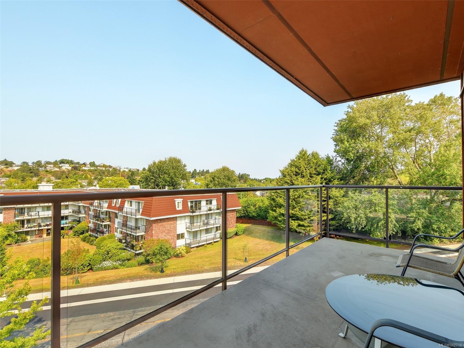 3614 Richmond Rd # 304