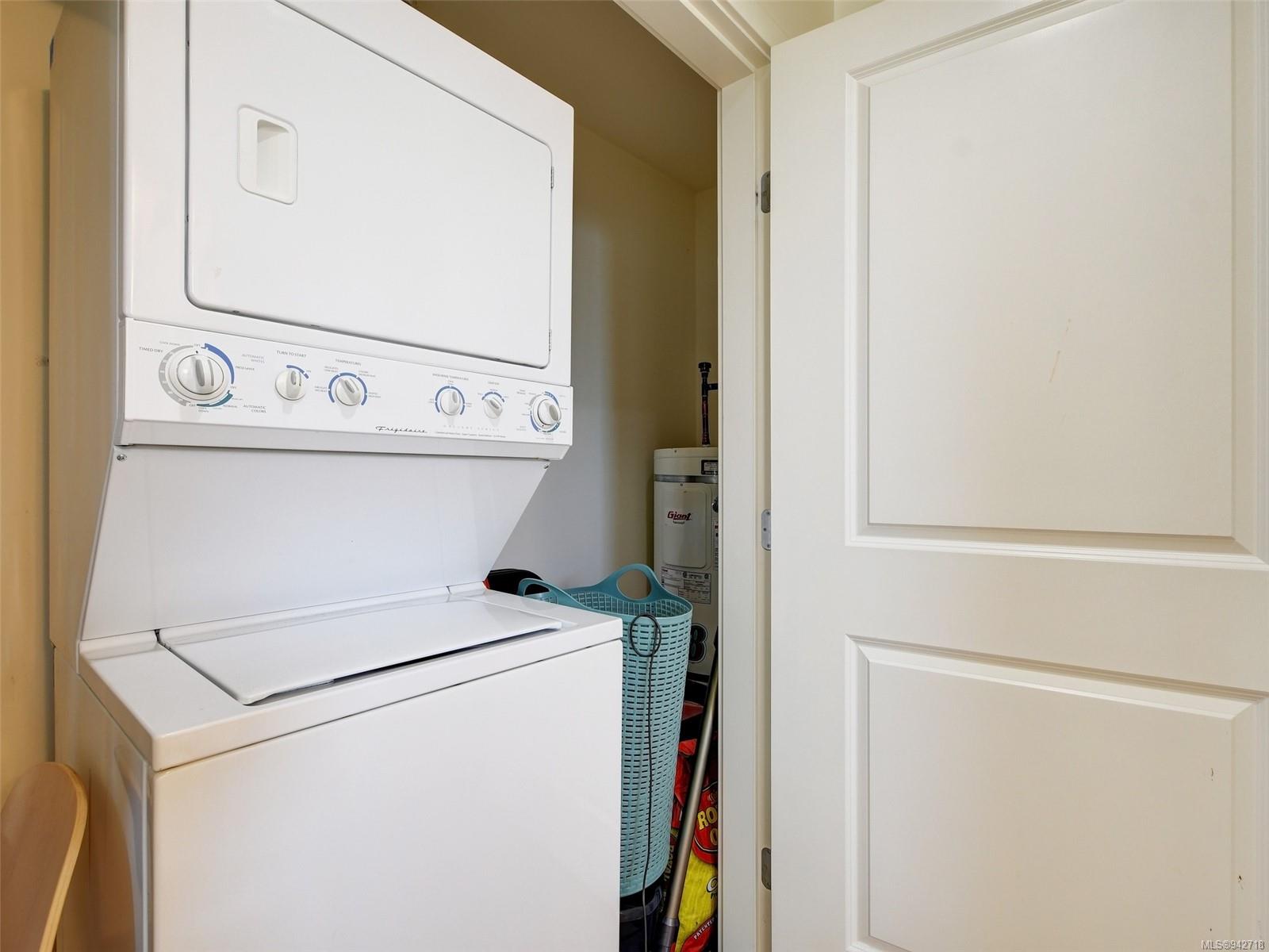 3614 Richmond Rd # 304