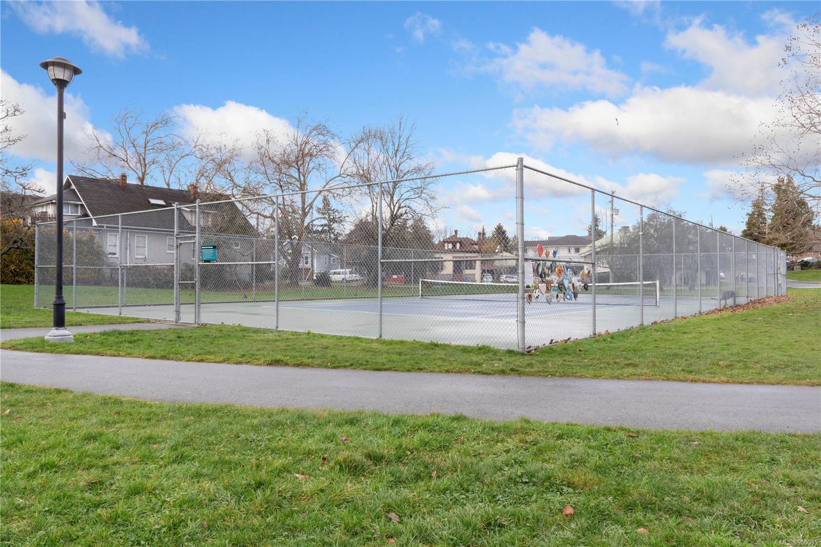 1025 Inverness Rd Unit: 311