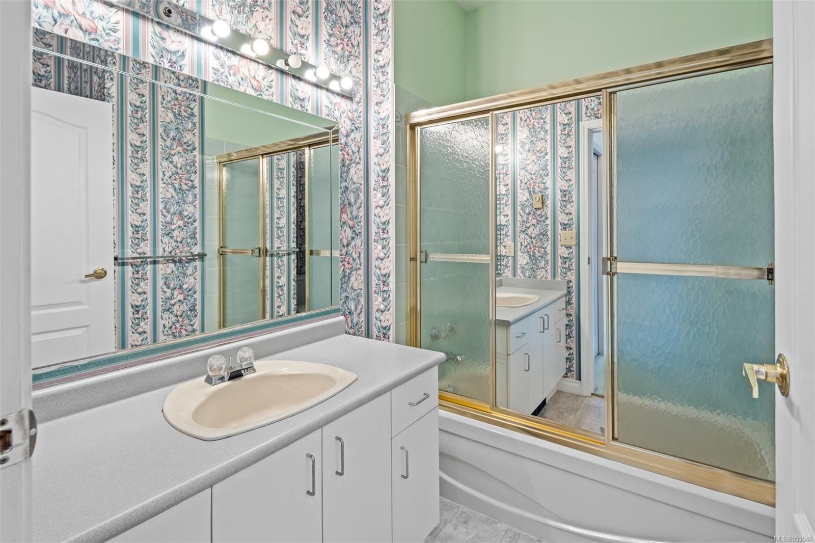 4318 Emily Carr Dr # 6